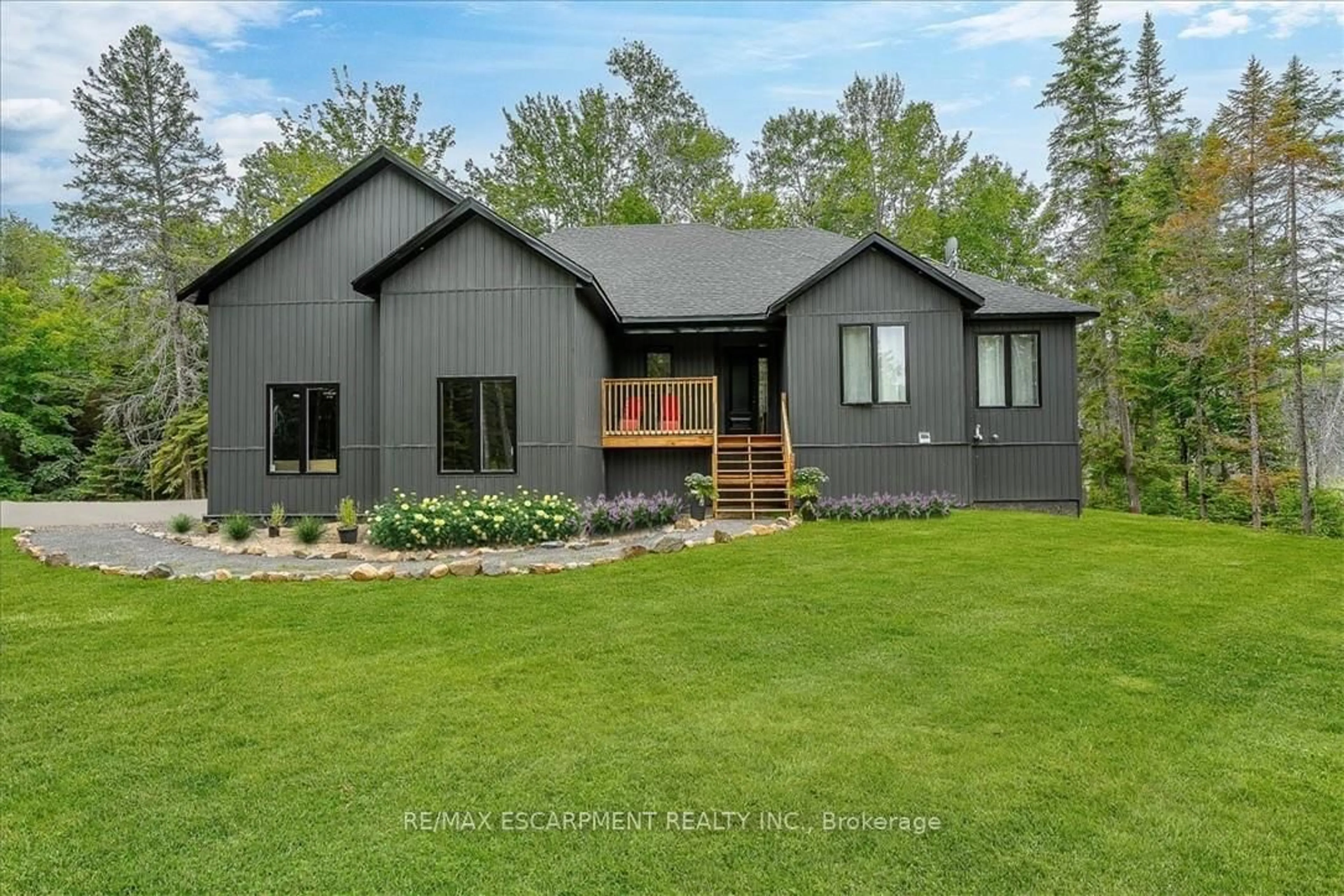 Unknown for 12407 County Road 503, Highlands East Ontario K0L 2Y0