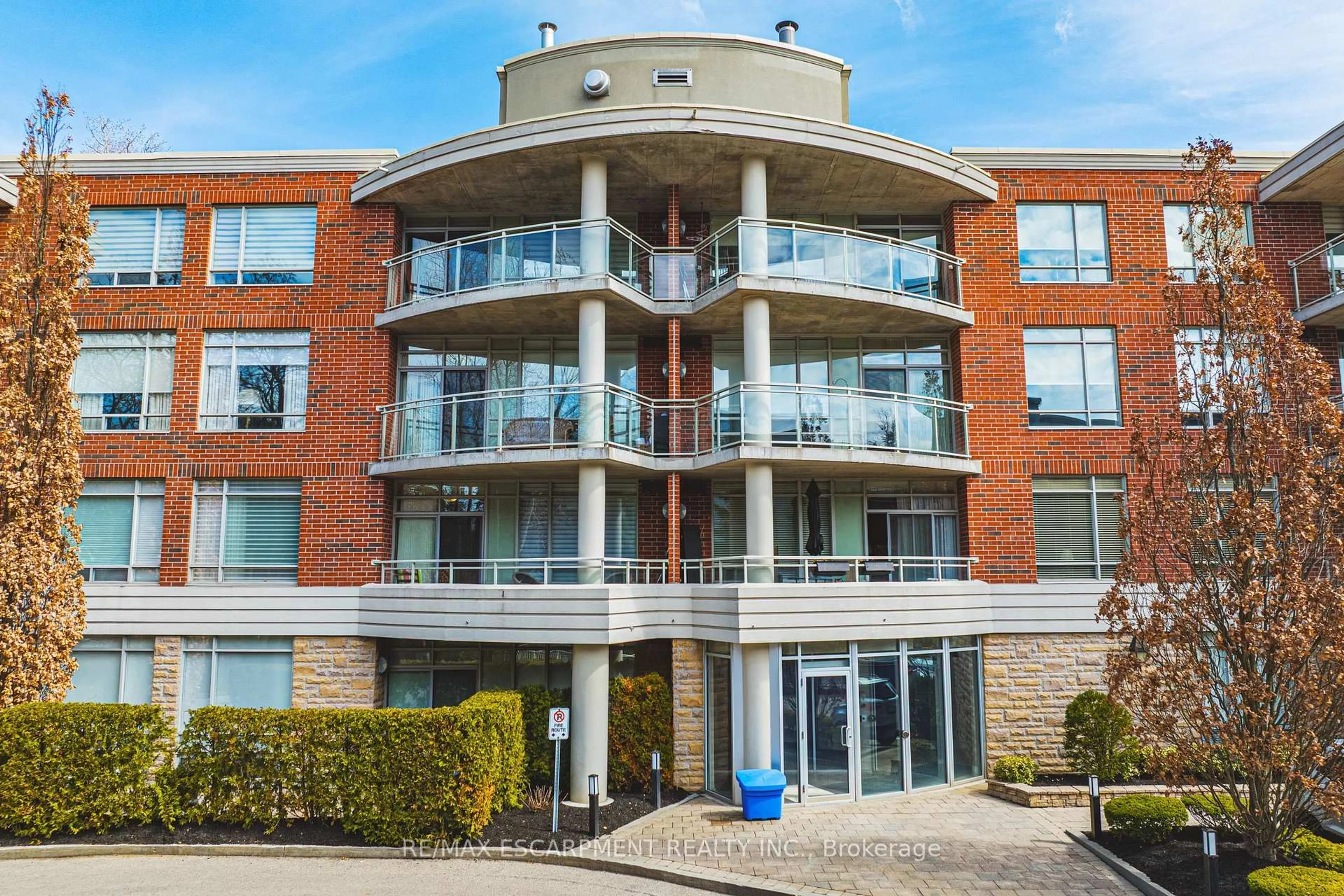 Unknown for 125 WILSON St #312, Hamilton Ontario L9G 0B3