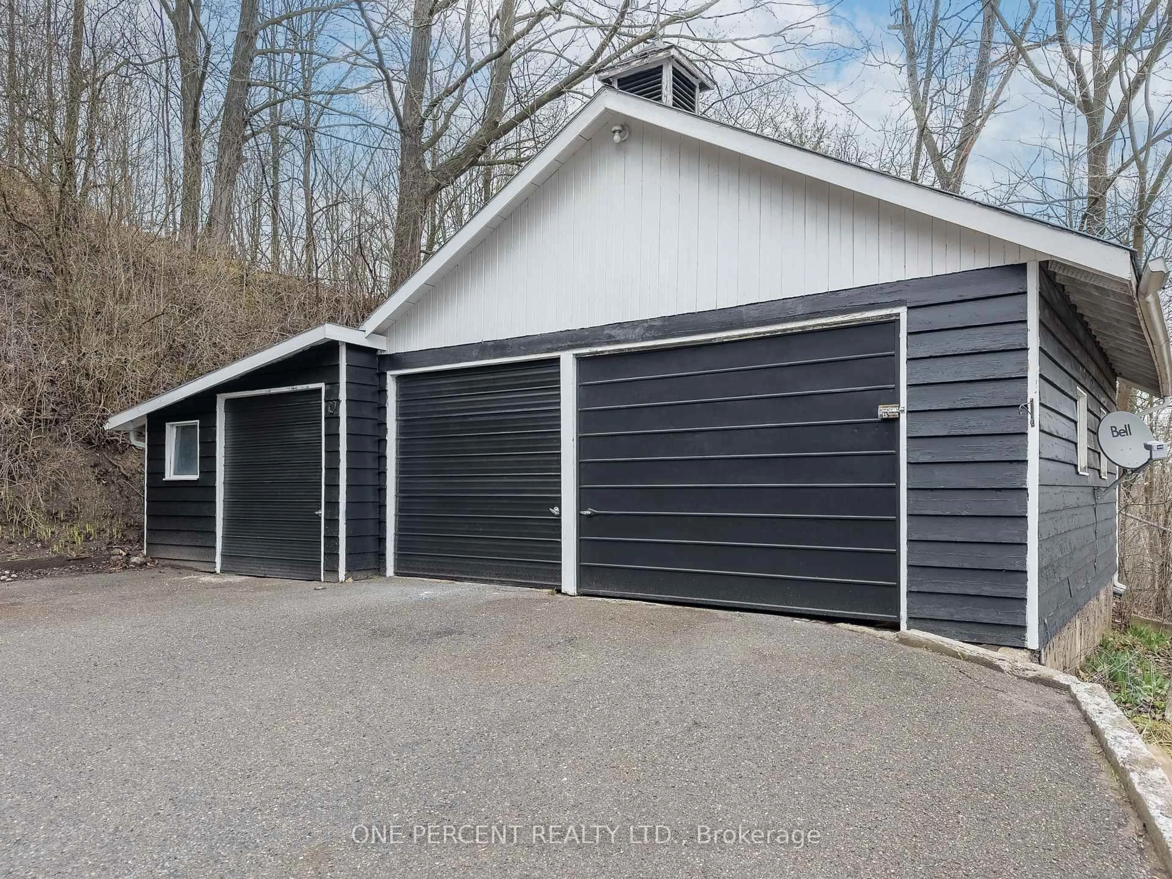 Indoor garage for 91 MAPLE St, Trent Hills Ontario K0L 1L0