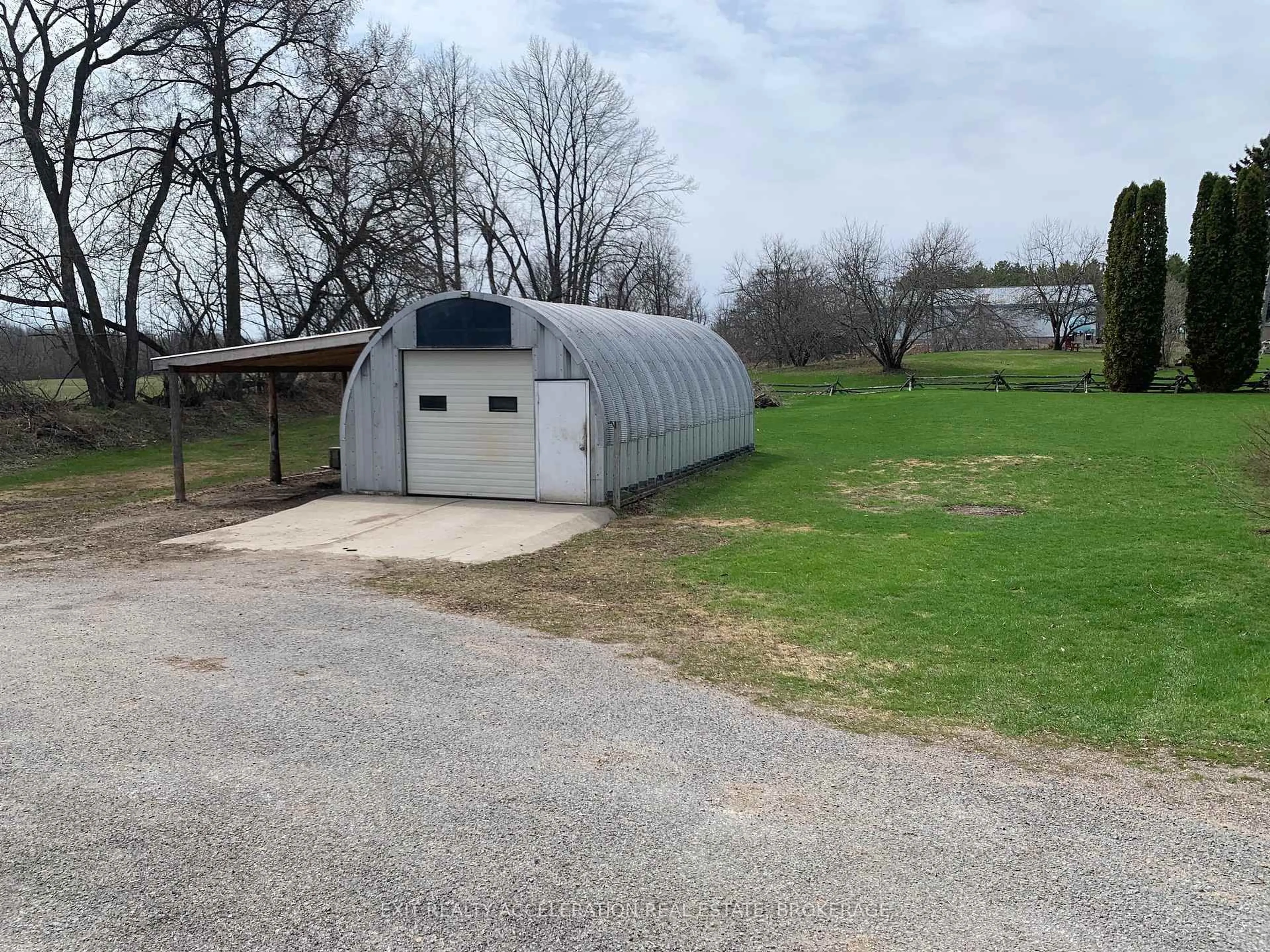 Shed for 9 Chestnut Dr, Tamworth Ontario K0K 3G0
