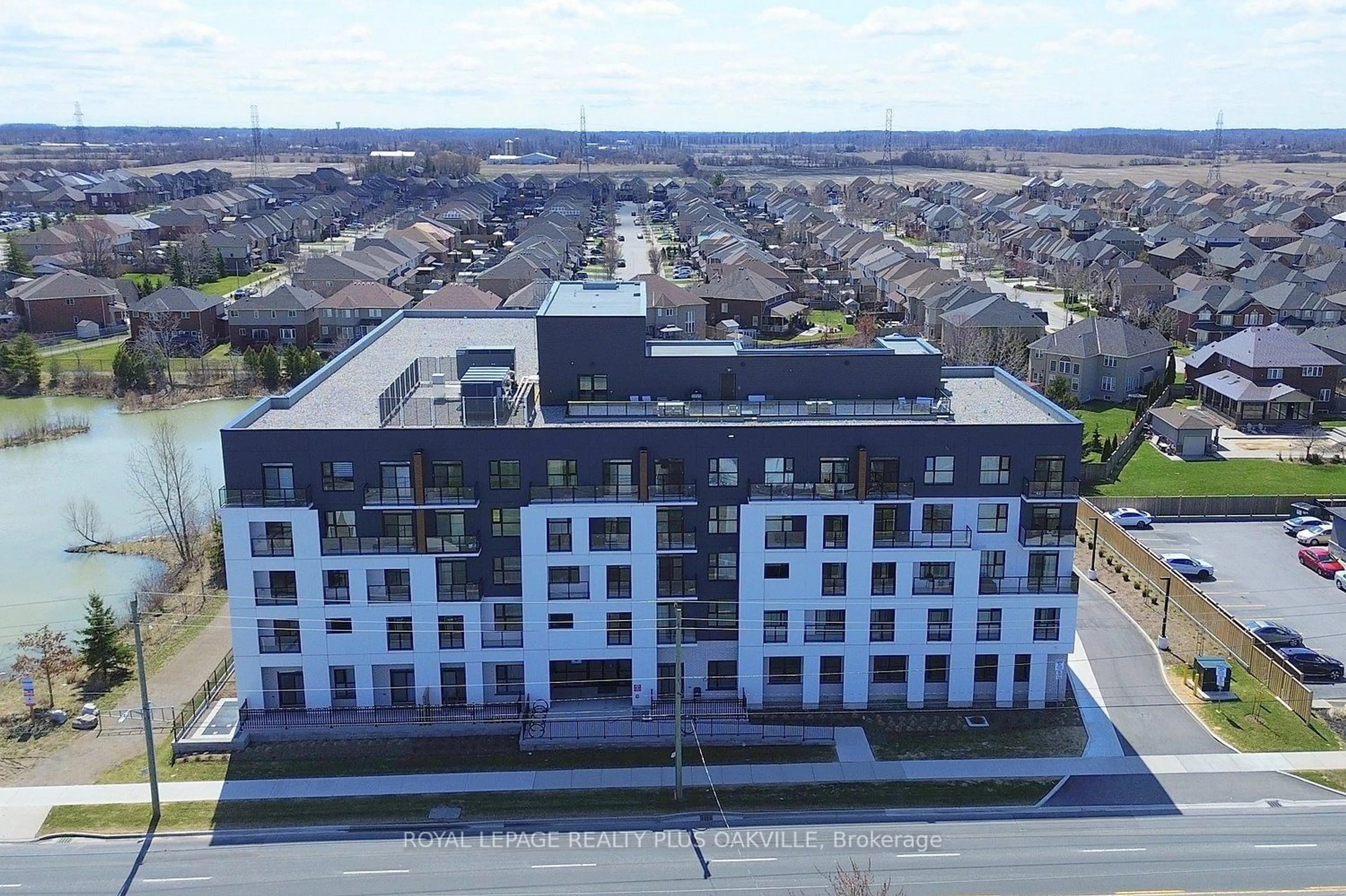 A pic from outside/outdoor area/front of a property/back of a property/a pic from drone, building for 1936 Rymal Rd #510, Hamilton Ontario L0R 1P0