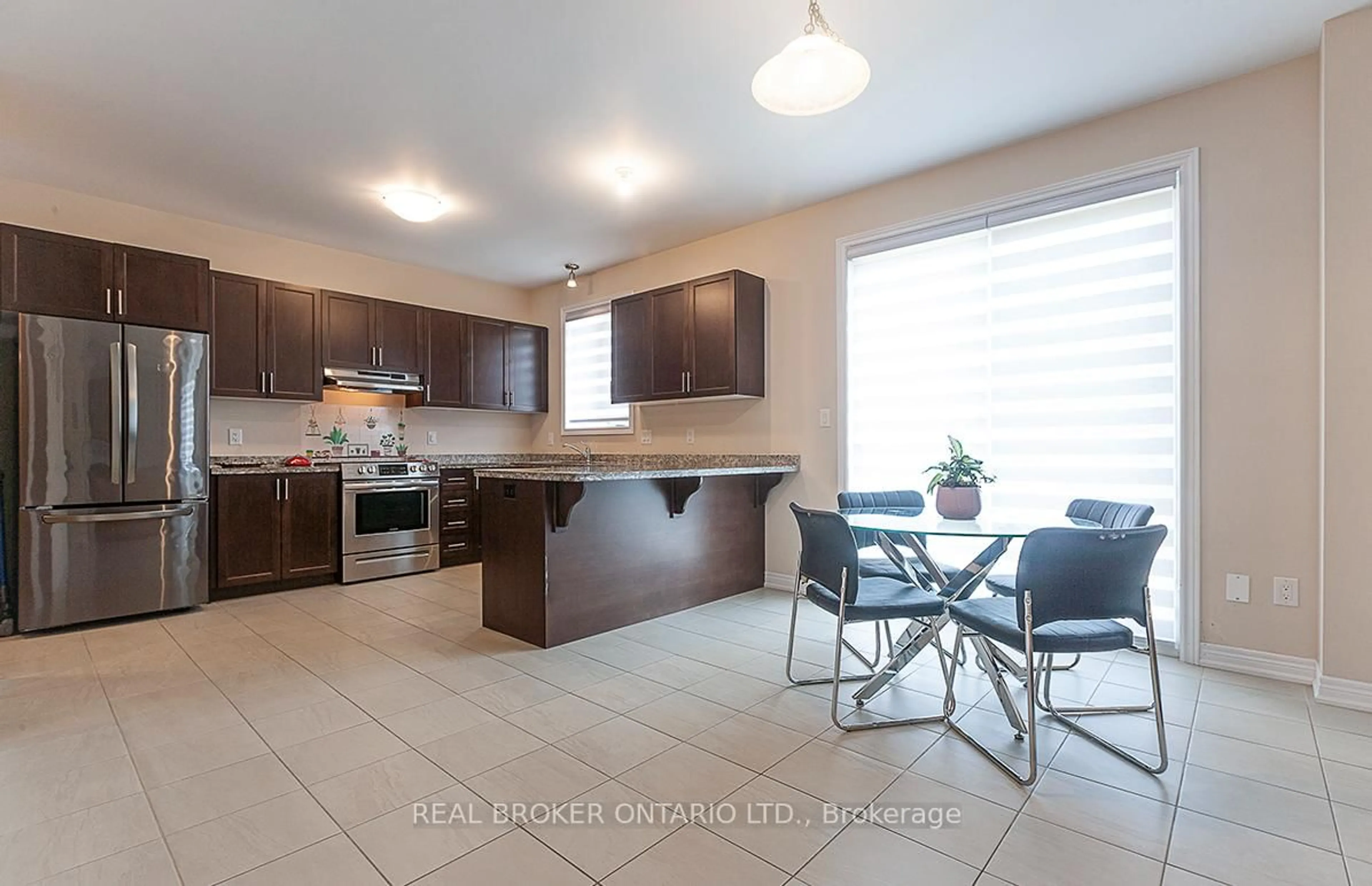 Open concept kitchen, ceramic/tile floor for 60 Morrison Dr, Hamilton Ontario L9G 3K9