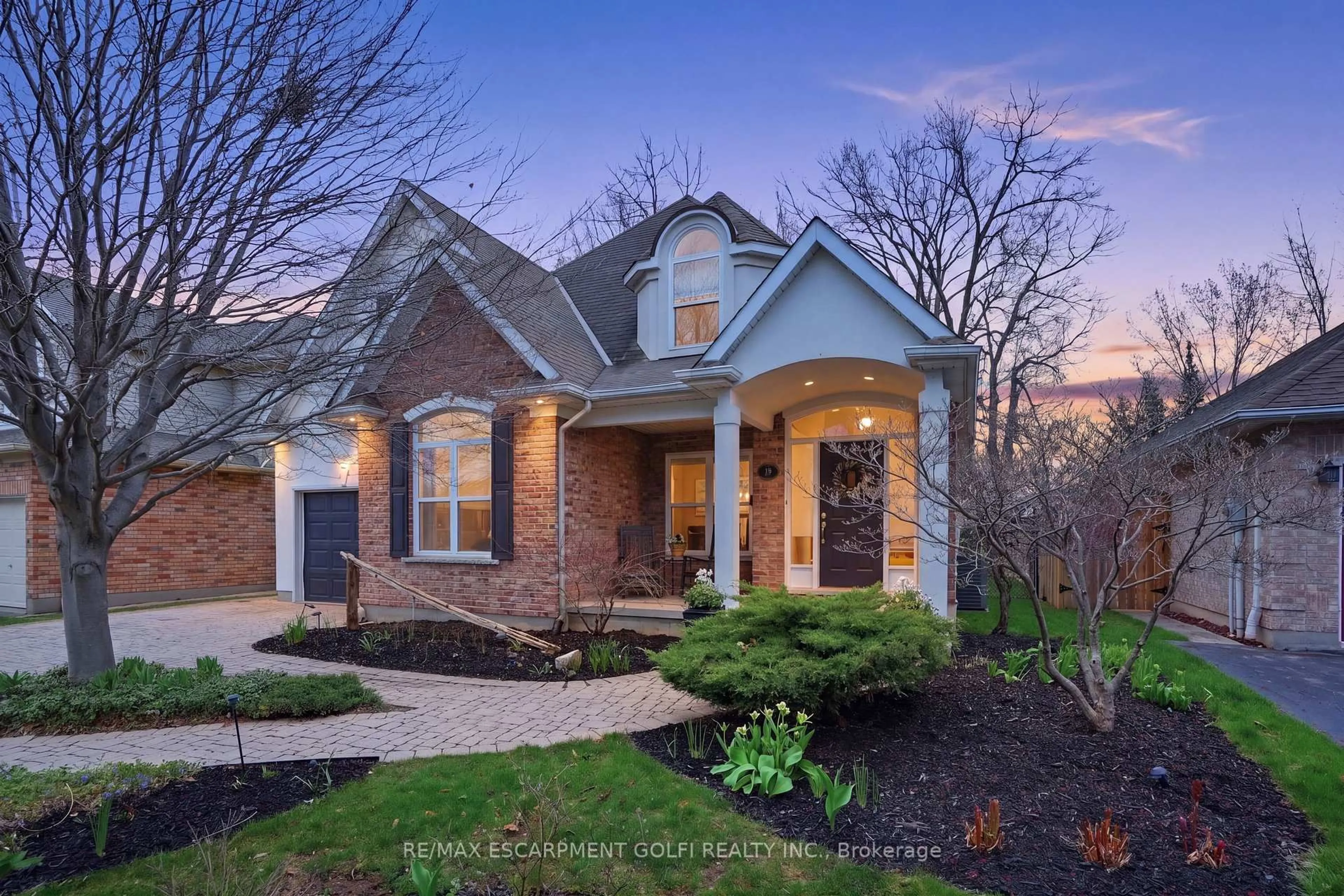 Home with brick exterior material, street for 20 Timber Lane, St. Catharines Ontario L2N 7R7