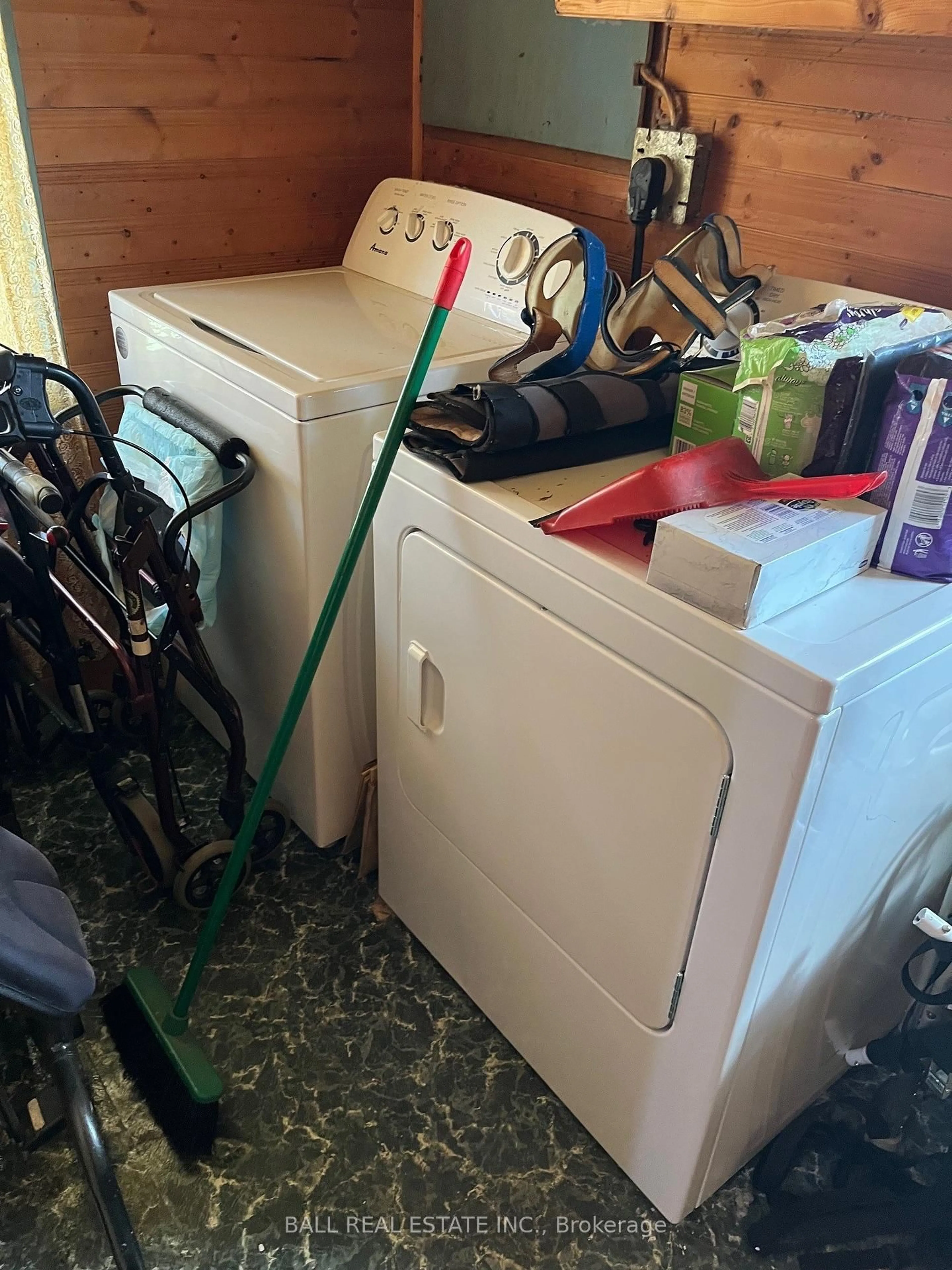 Laundry room for 72 Booth St, Trent Hills Ontario K0L 1L0