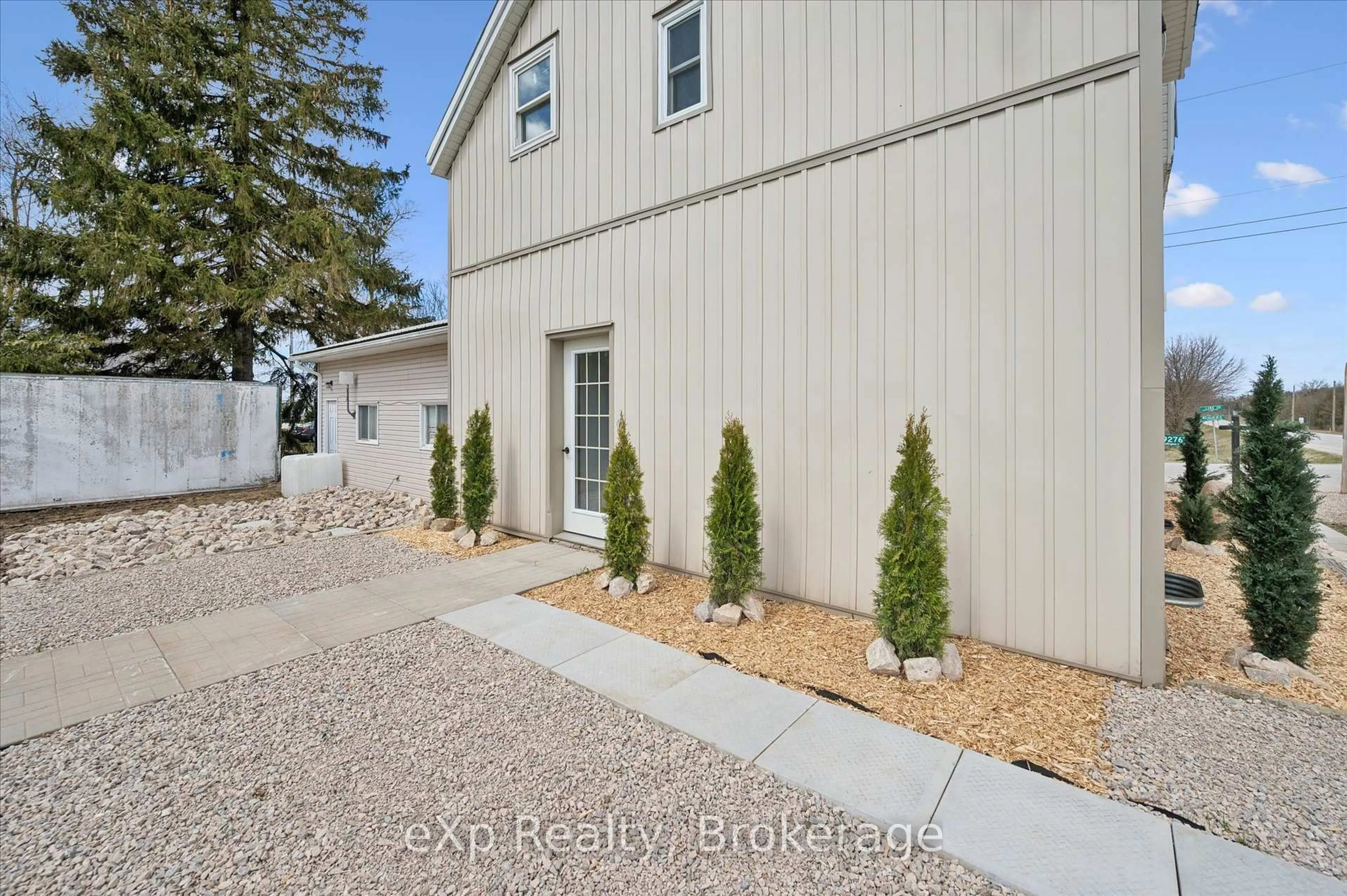 Unknown for 9276 Wellington Rd 16, Wellington North Ontario N0G 2E0