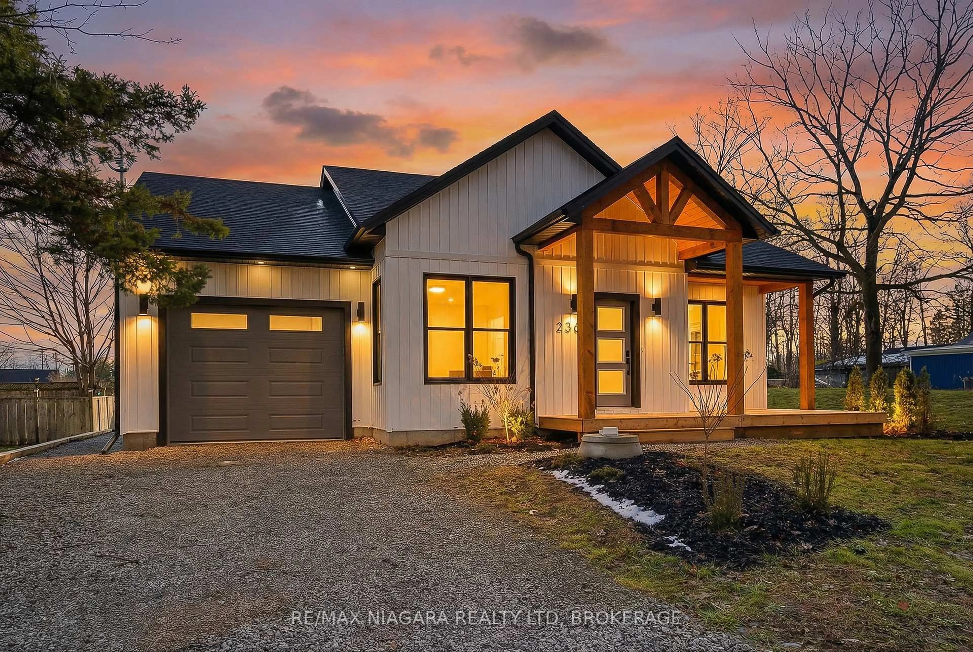 Home with brick exterior material, street for 2365 Cross St, Fort Erie Ontario L0S 1N0