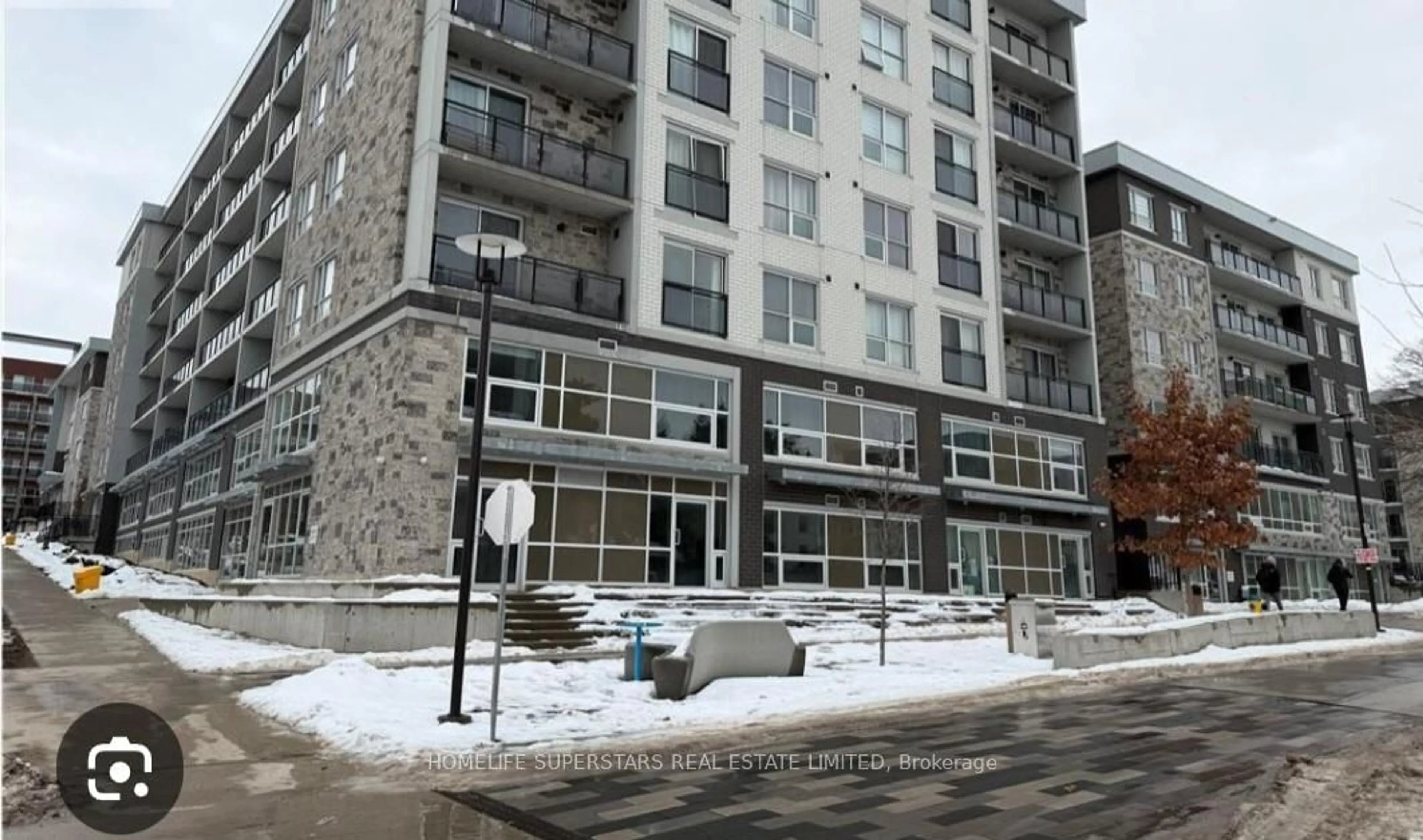 Indoor foyer for 275 Larch St #H 207, Waterloo Ontario N2L 3R2