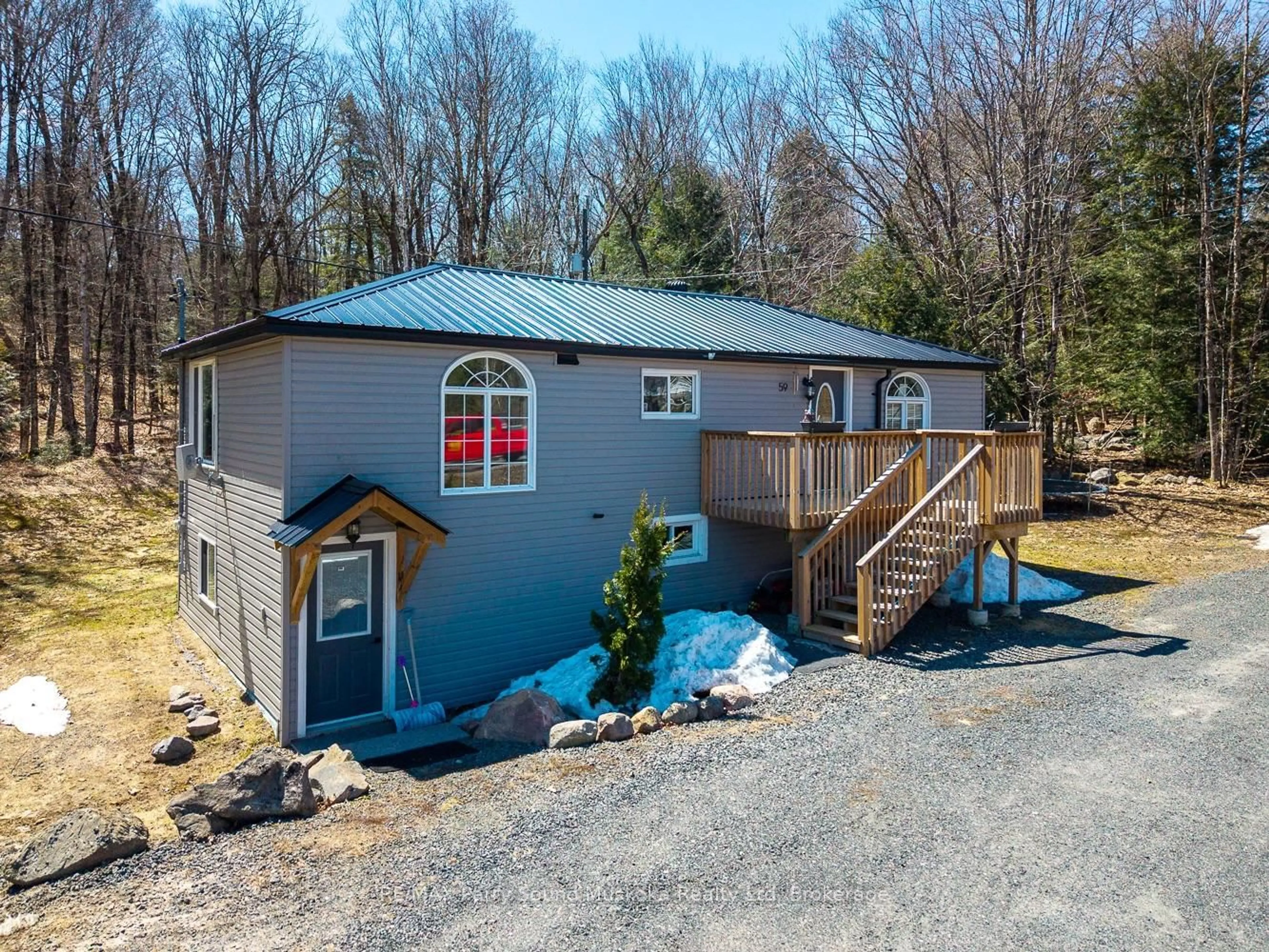 A pic from outside/outdoor area/front of a property/back of a property/a pic from drone, unknown for 59 Hunter Dr, Seguin Ontario P2A 0B2