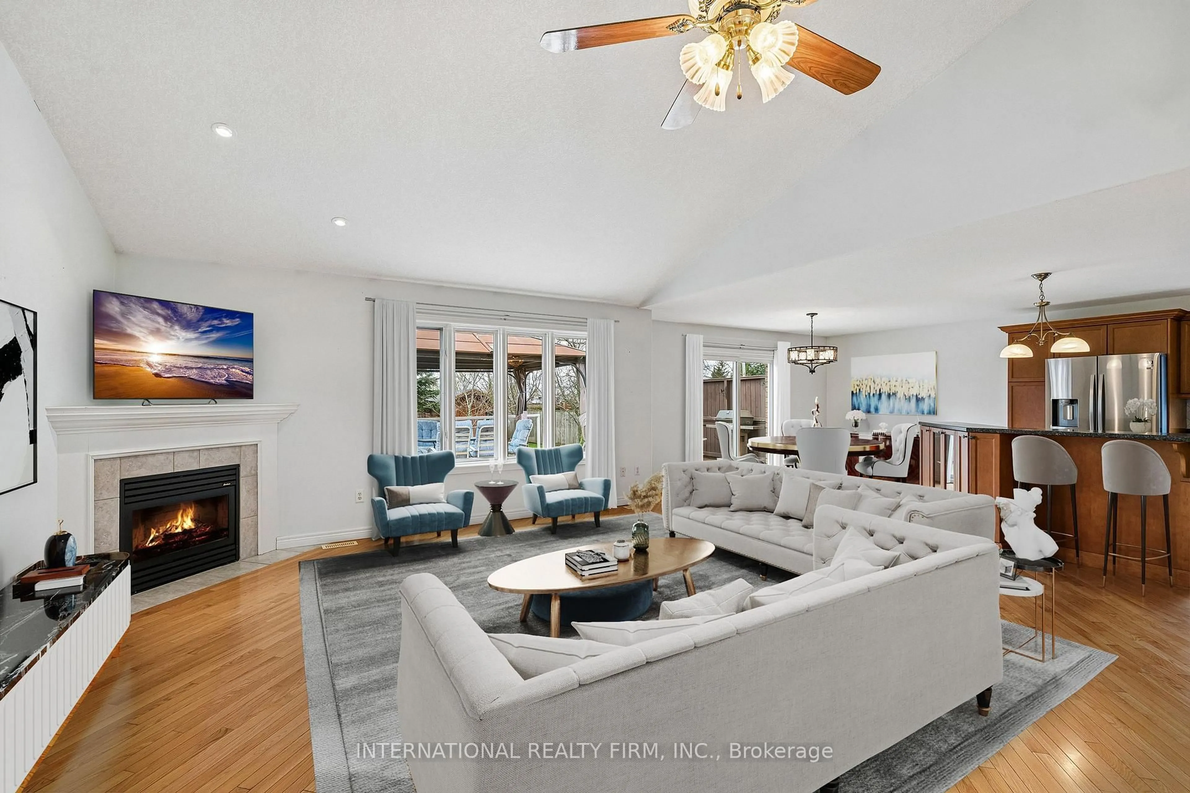 Living room with furniture, unknown for 18 Sea Breeze Dr, Norfolk Ontario N0A 1N7