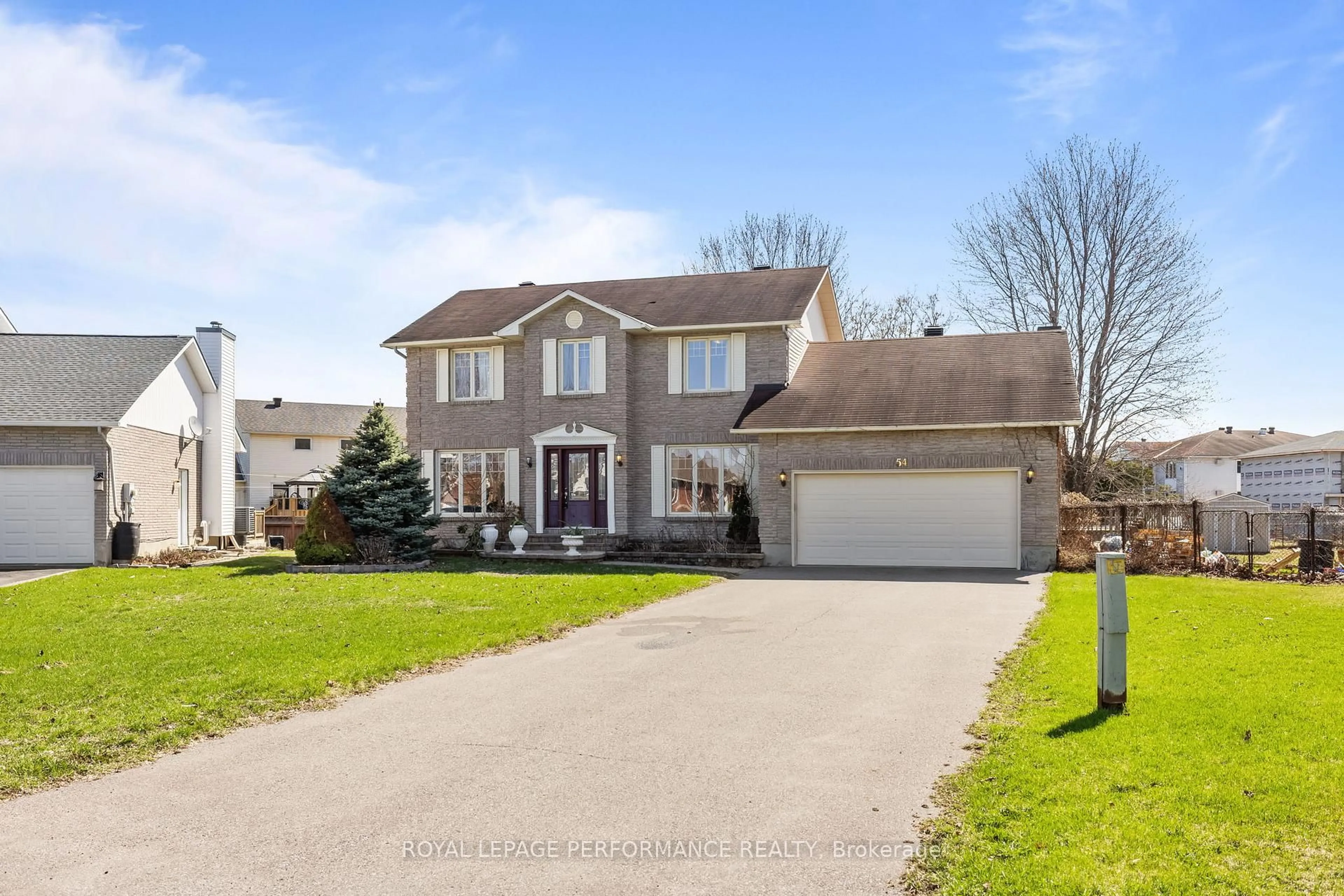 Unknown for 54 LAPOINTE Blvd, Russell Ontario K0A 1W0