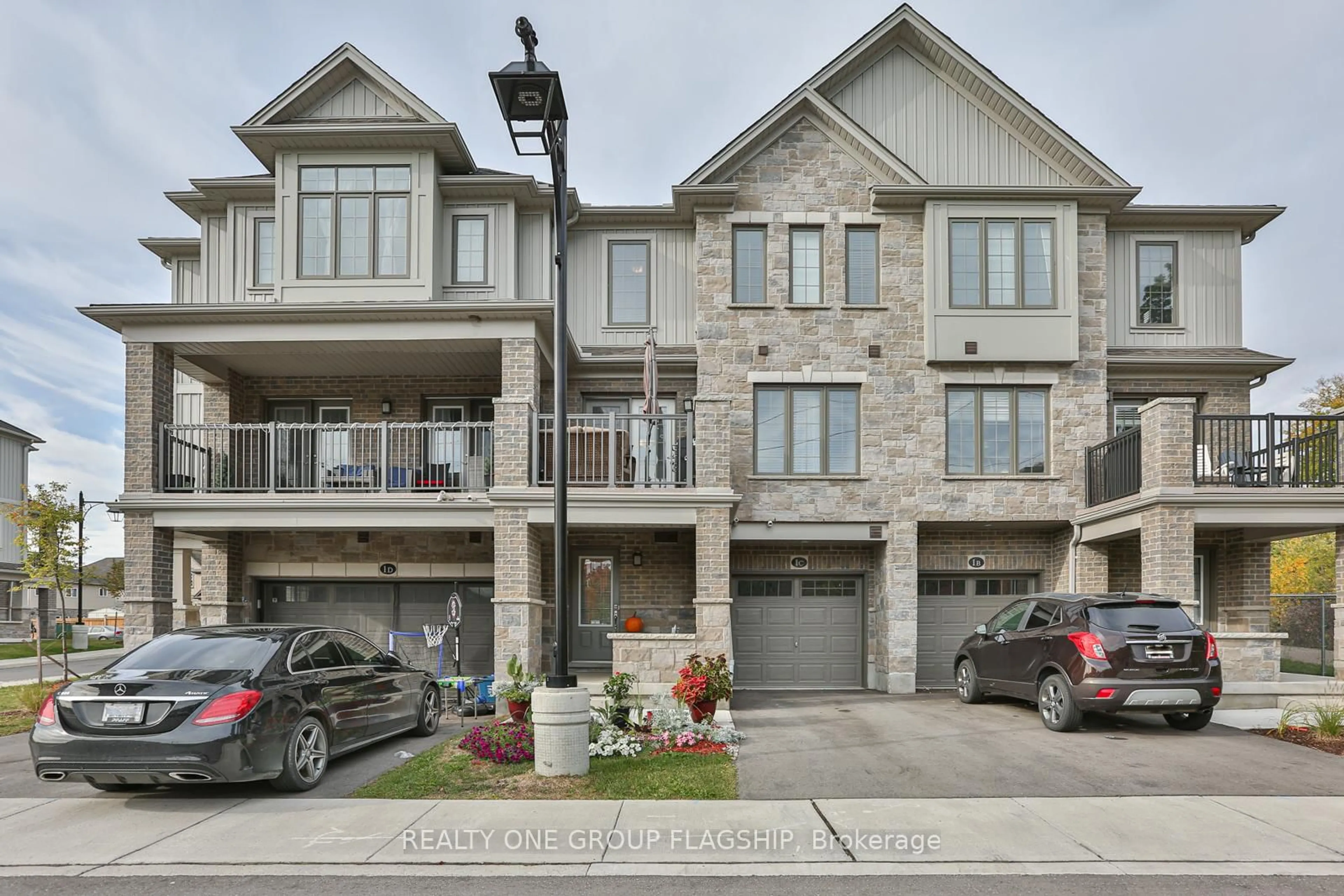 Unknown for 115 South Creek Dr #1C, Kitchener Ontario N2P 0H2