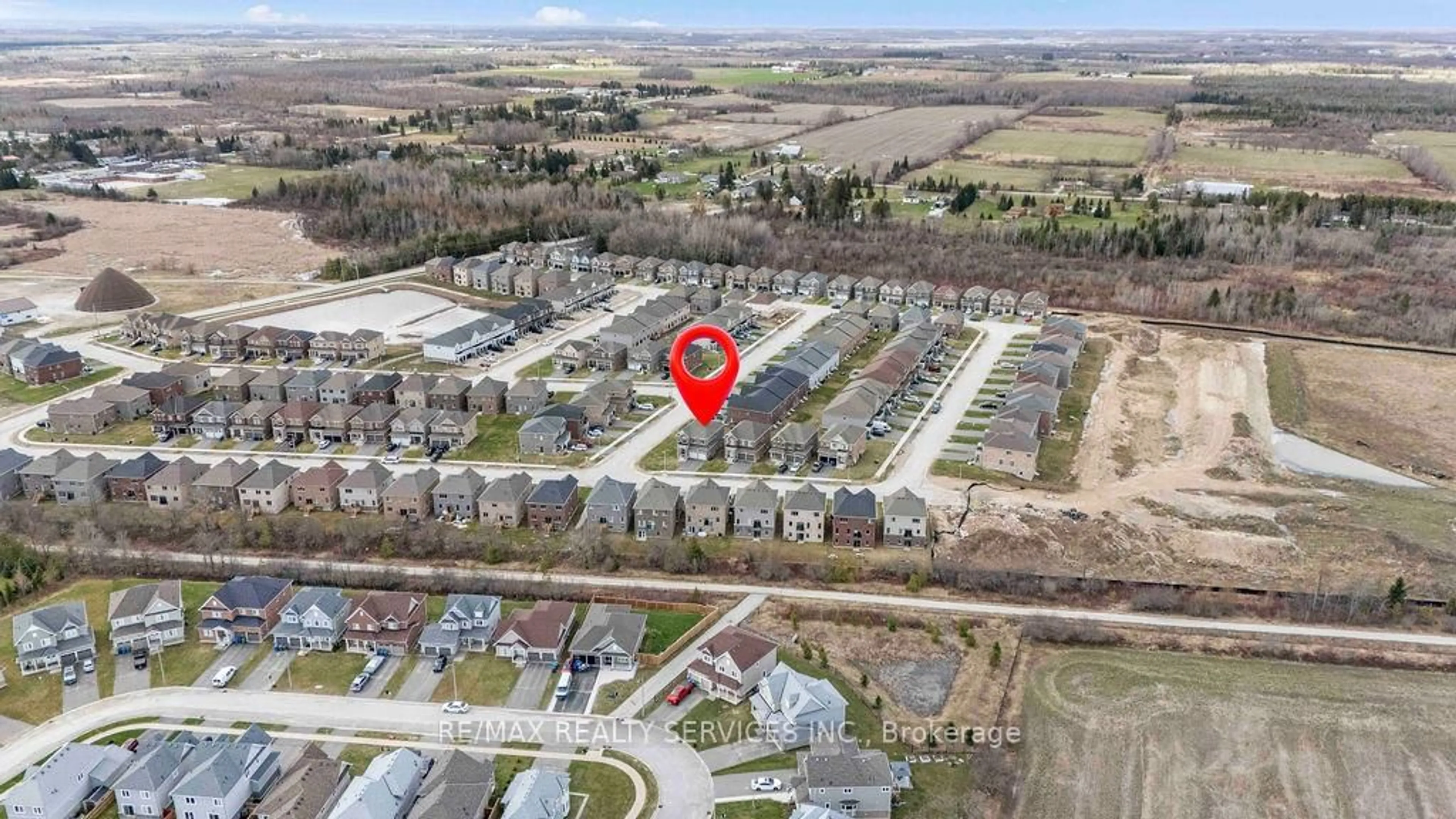 A pic from outside/outdoor area/front of a property/back of a property/a pic from drone, street for 44 Corbett St, Southgate Ontario N0C 1B0