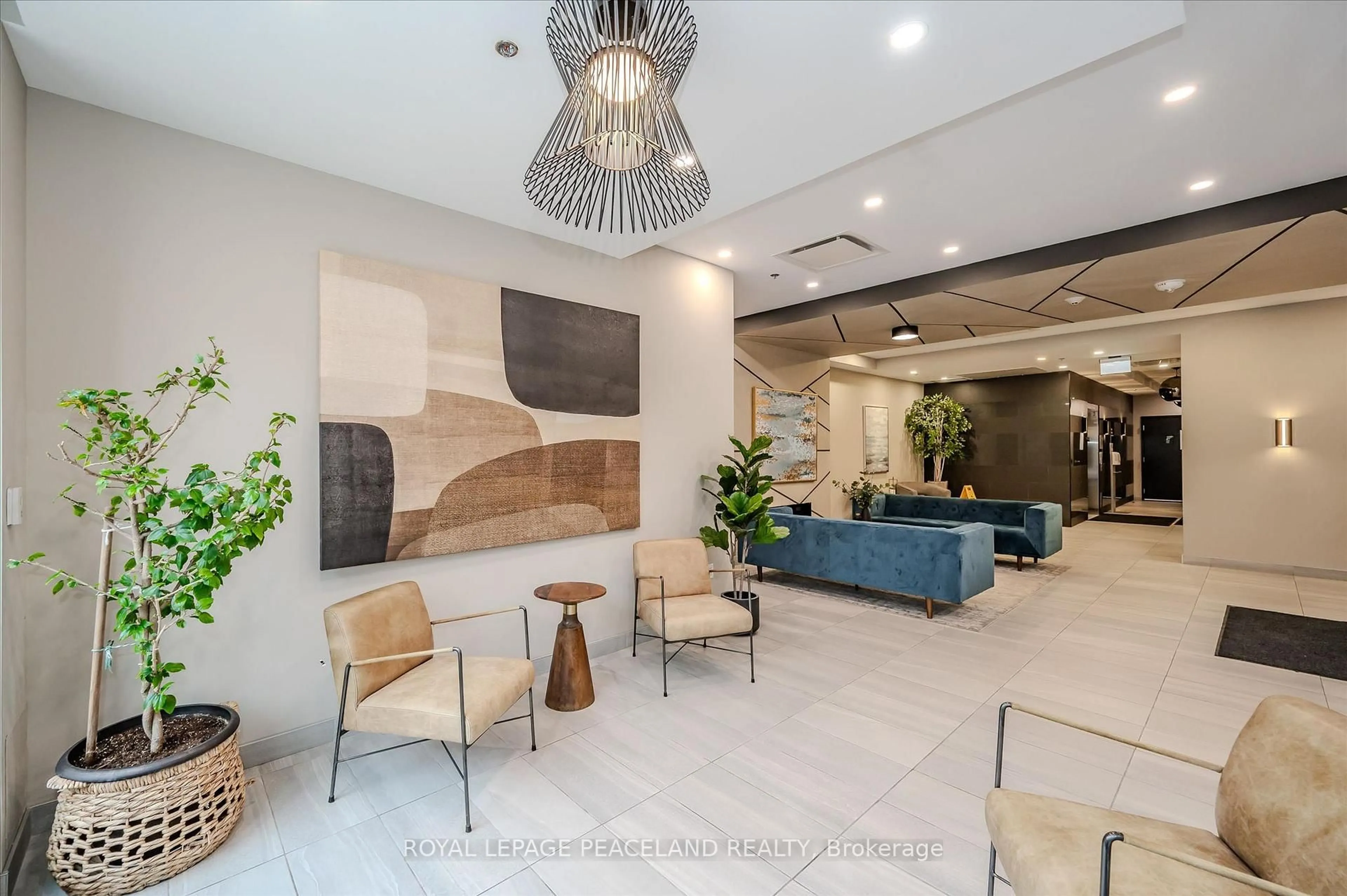 Lobby for 60 charles St #1902, Kitchener Ontario N2G 0C9