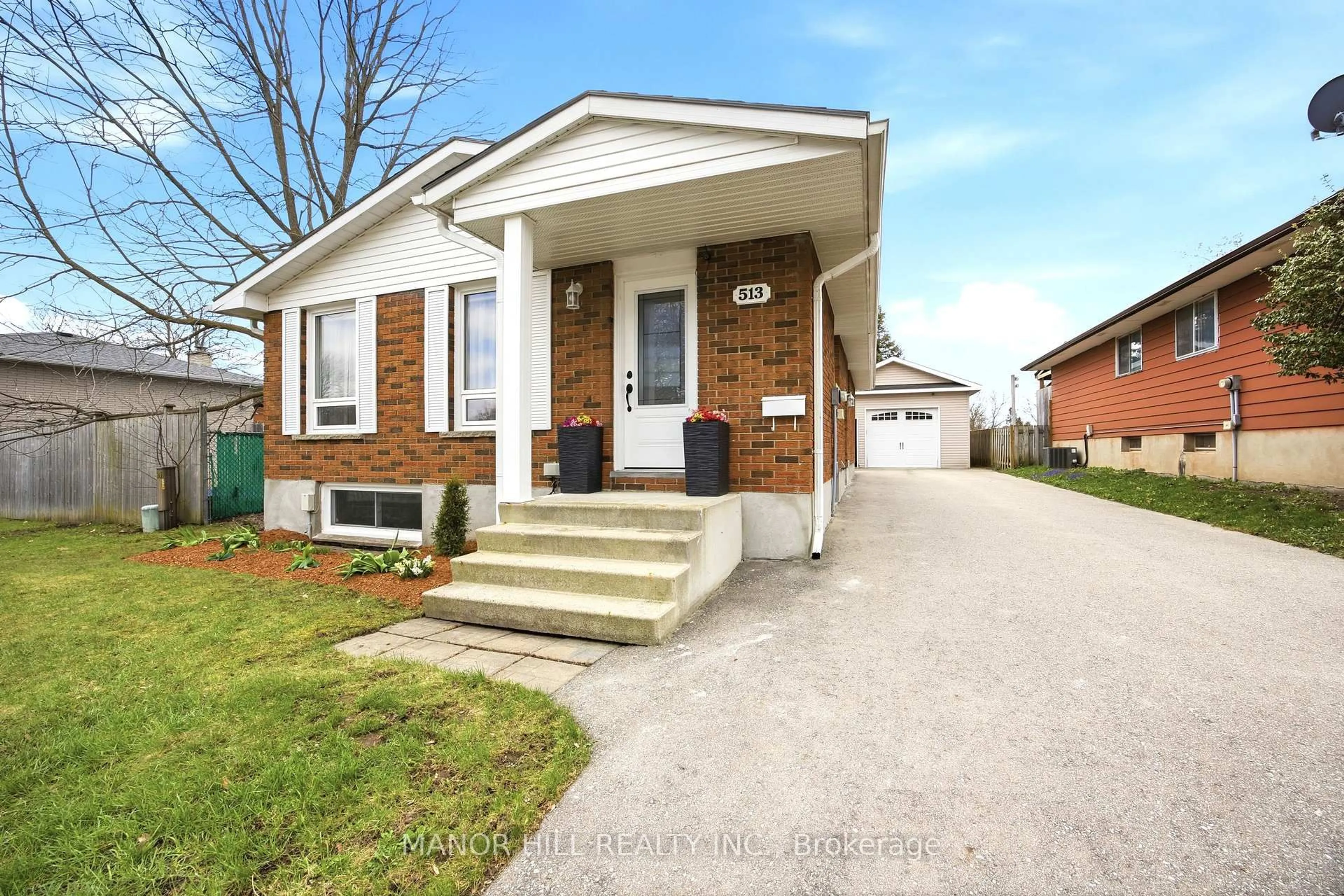 Home with brick exterior material, street for 513 Havelock Dr, Waterloo Ontario N2L 4N8