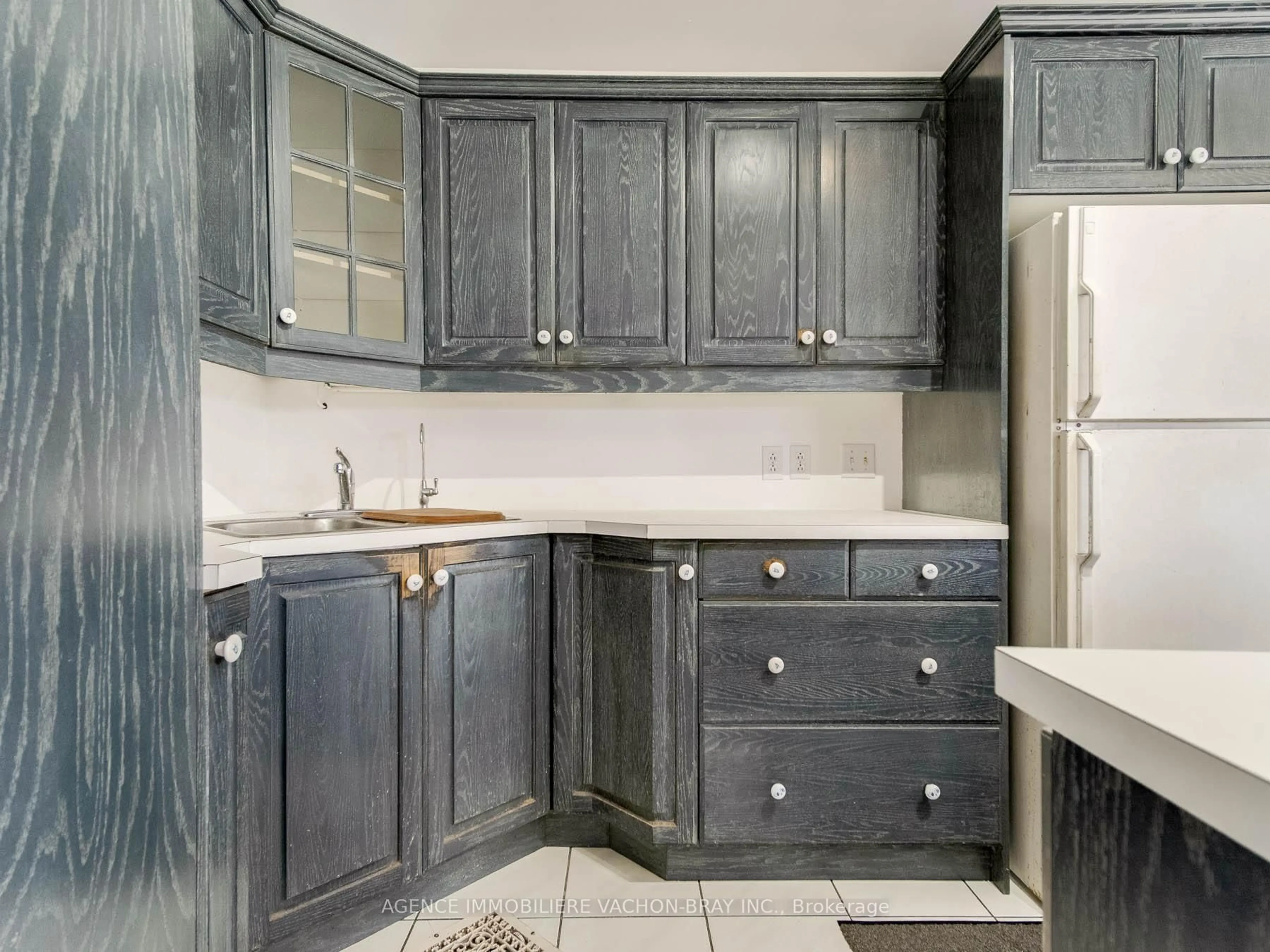 Standard kitchen, unknown for 6224 164th Ave, South Glengarry Ontario K0C 1E0