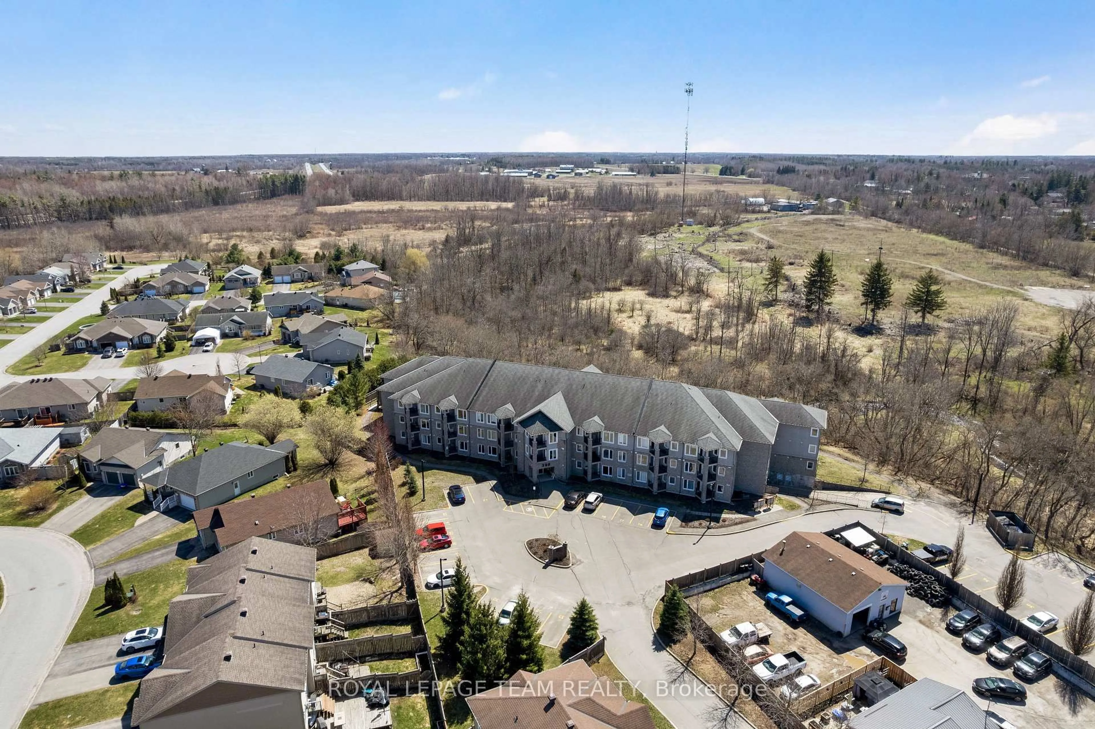 A pic from outside/outdoor area/front of a property/back of a property/a pic from drone, unknown for 398 Van Buren St #209, North Grenville Ontario K0G 1J0
