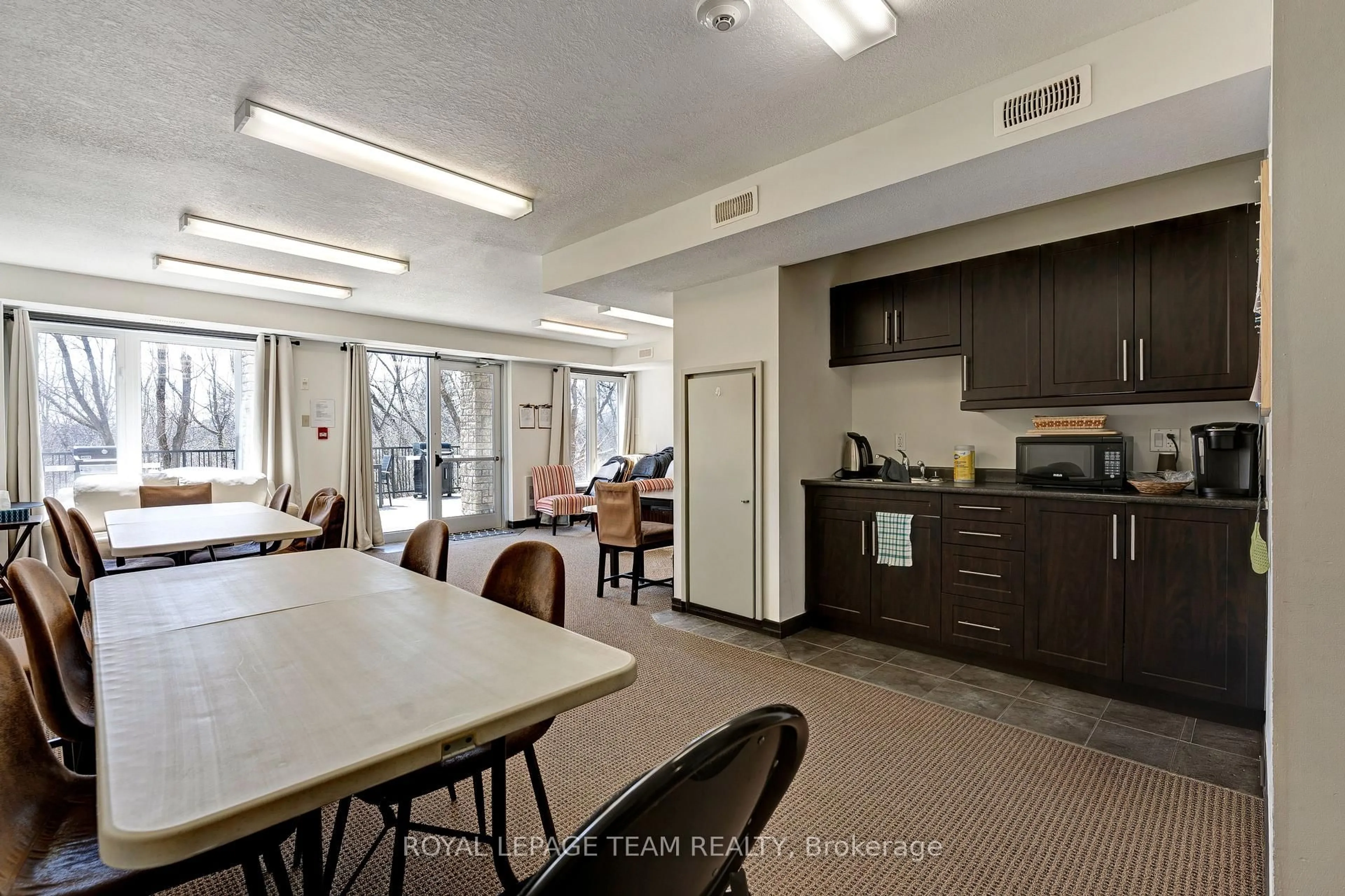 A pic of a room for 398 Van Buren St #209, North Grenville Ontario K0G 1J0