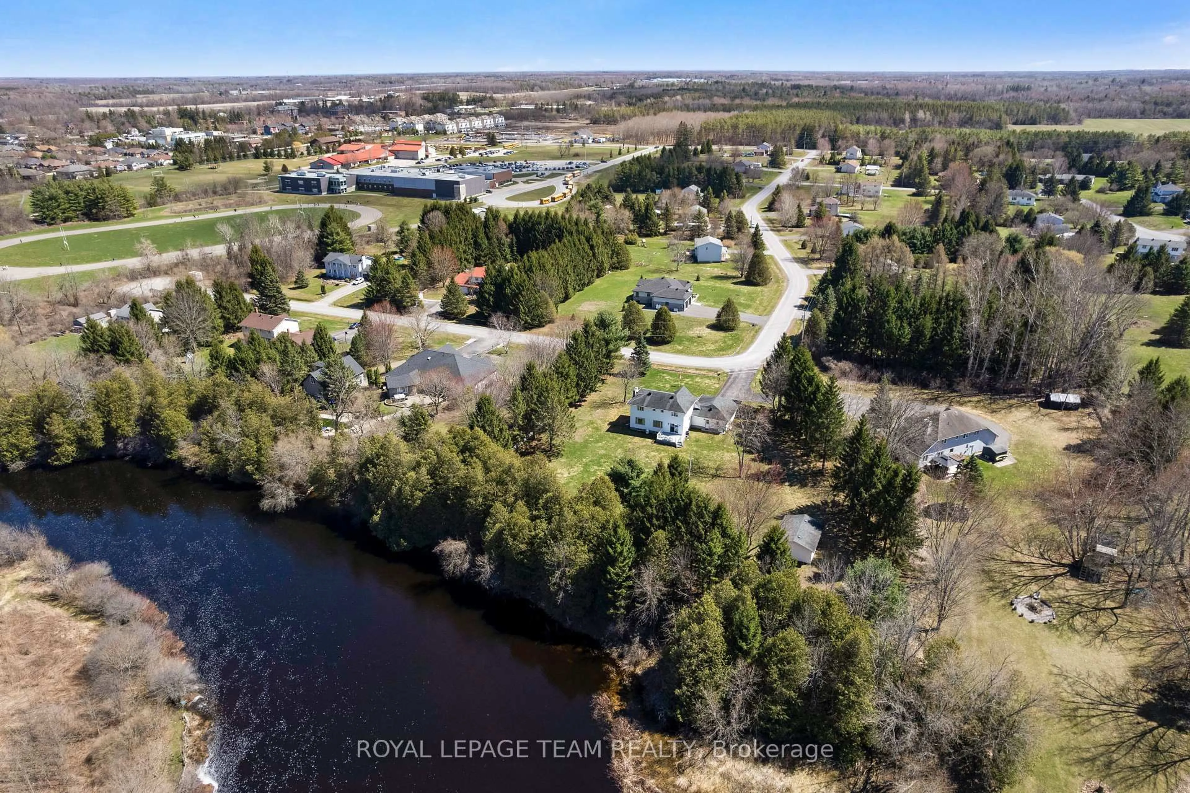 A pic from outside/outdoor area/front of a property/back of a property/a pic from drone, water/lake/river/ocean view for 17 MARIC Tr, North Grenville Ontario K0G 1J0