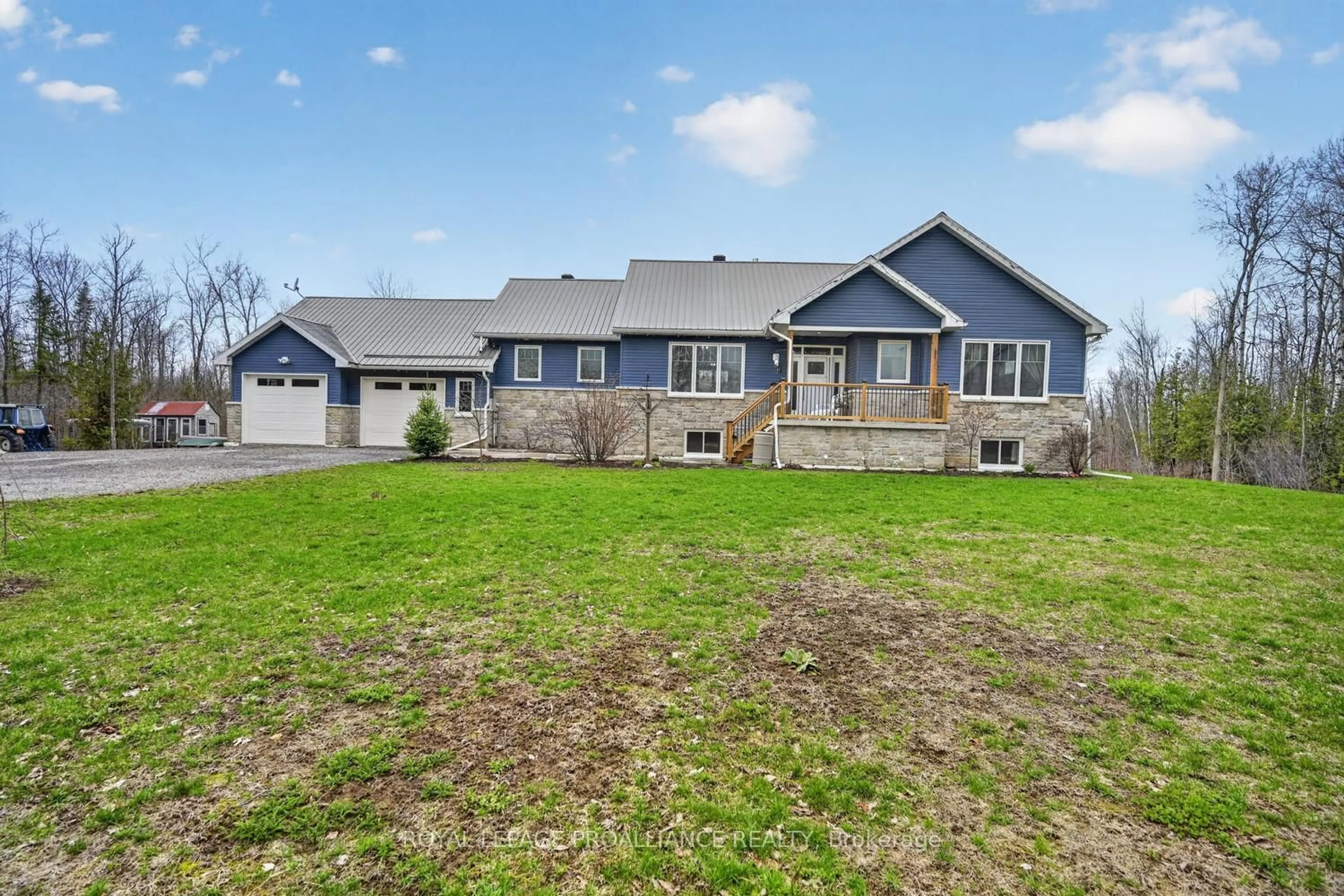 A pic from outside/outdoor area/front of a property/back of a property/a pic from drone, unknown for 10932 Jellyby Rd, Elizabethtown-Kitley Ontario K0G 1R0