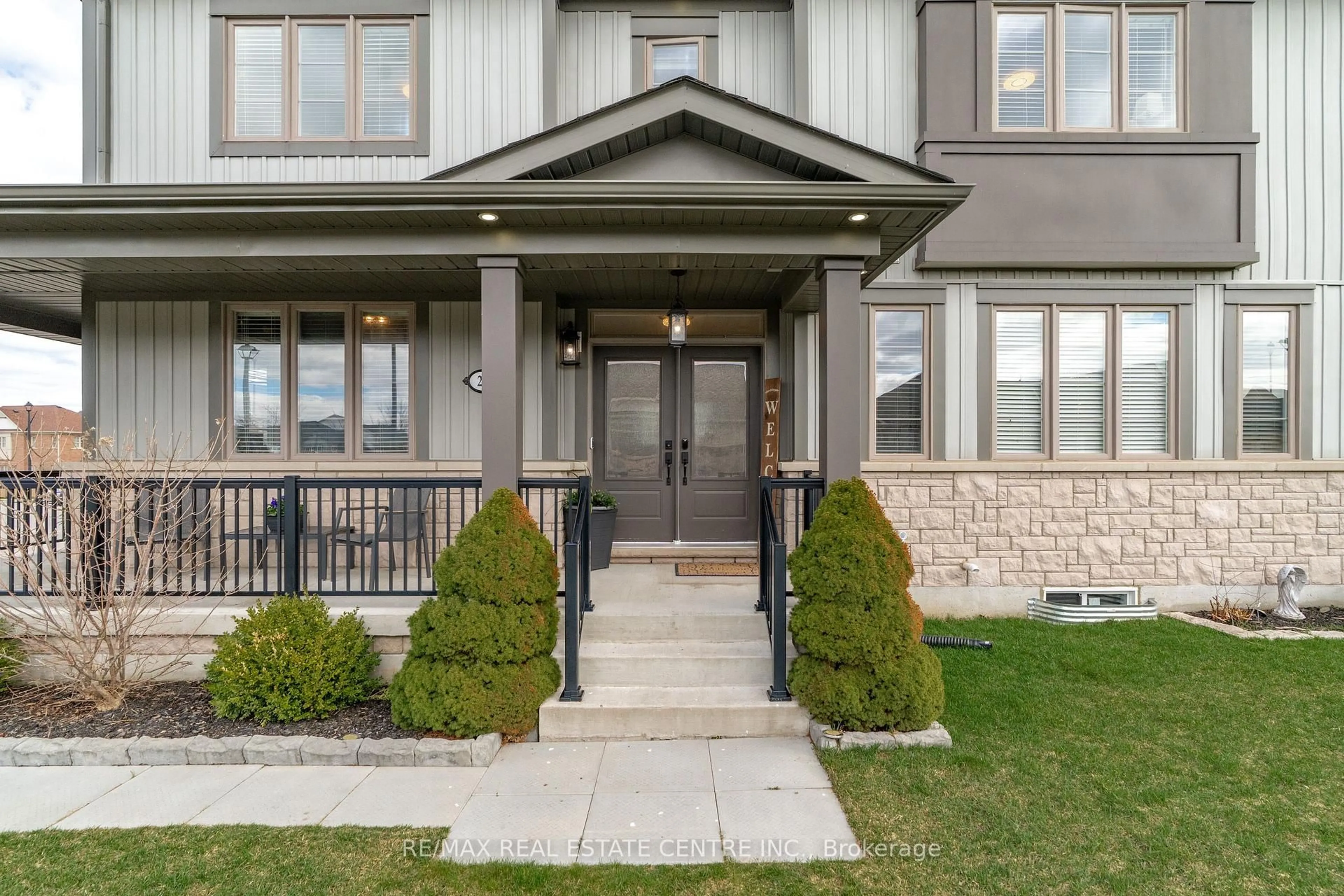 Unknown for 27 Gibbs Way, Centre Wellington Ontario N1M 0G7