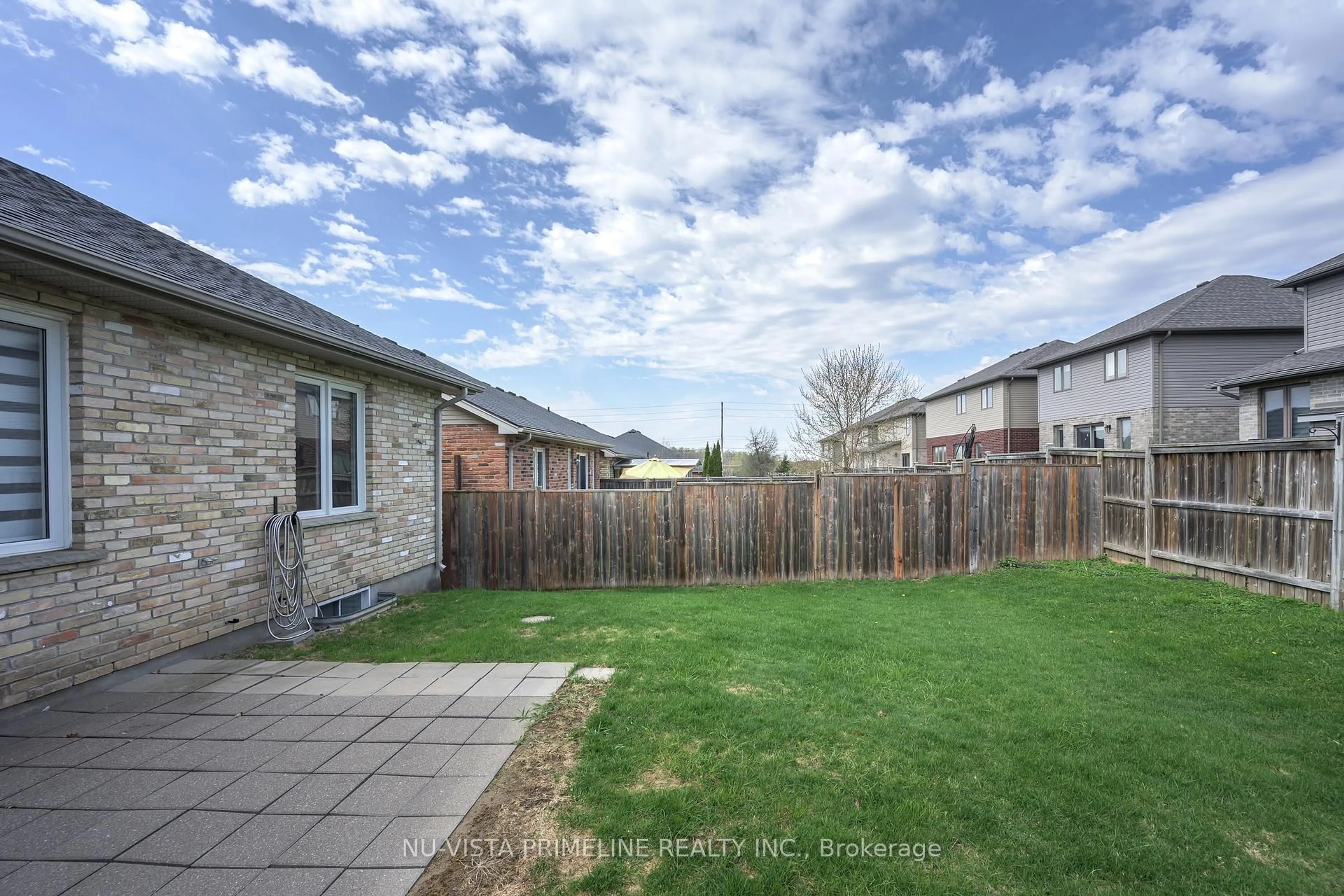 Patio, street for 570 Bluebell Rd, London North Ontario N5X 4L2