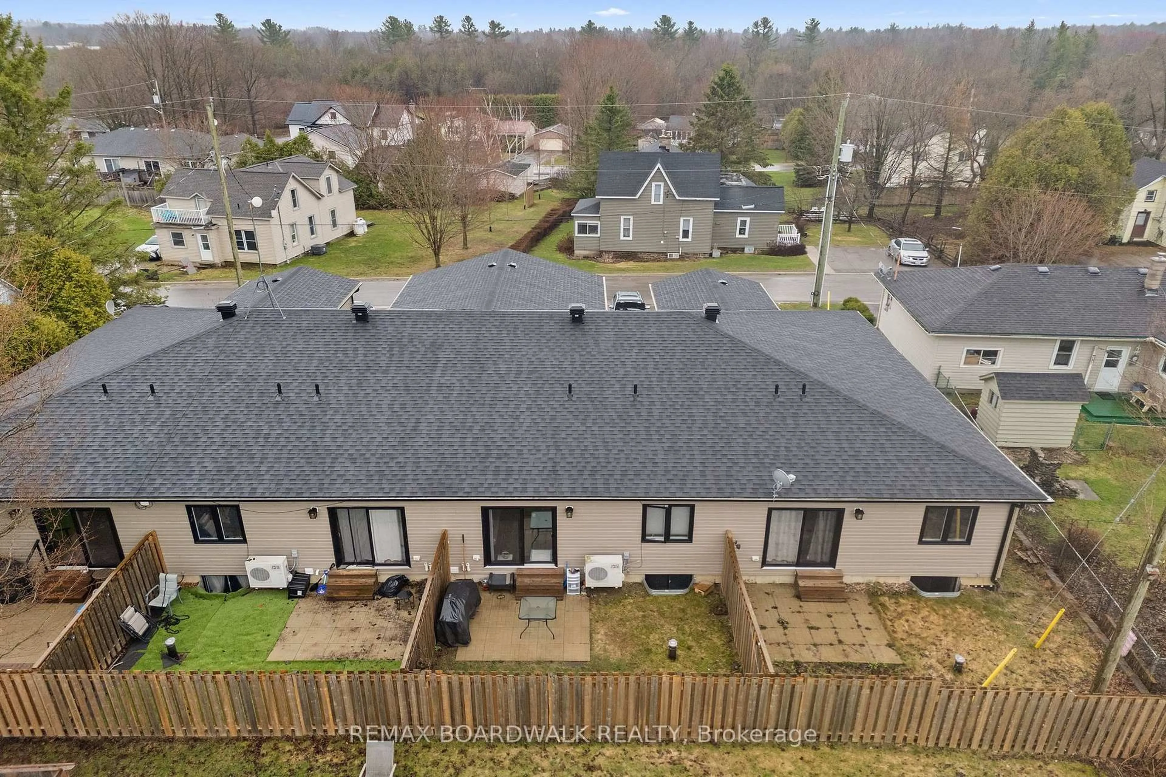 A pic from outside/outdoor area/front of a property/back of a property/a pic from drone, unknown for 32 David St #C, Edwardsburgh/Cardinal Ontario K0E 1X0