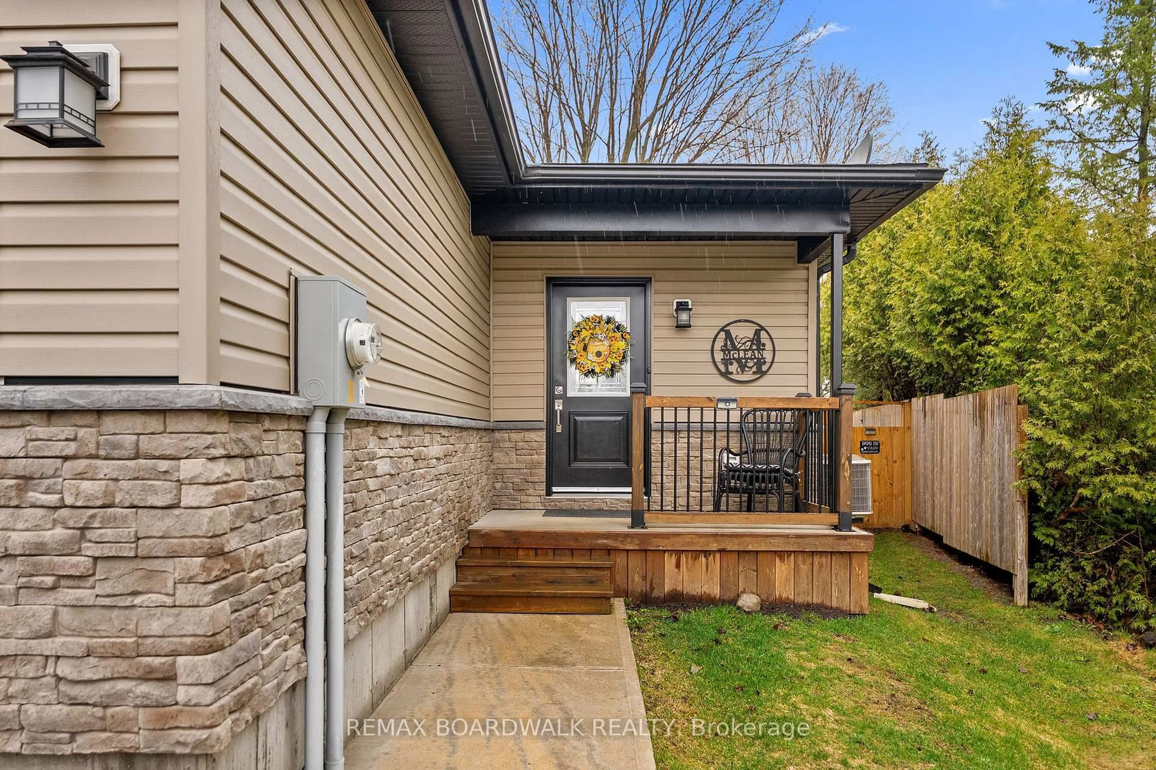 Home with brick exterior material, street for 32 David St #D, Edwardsburgh/Cardinal Ontario K0E 1X0
