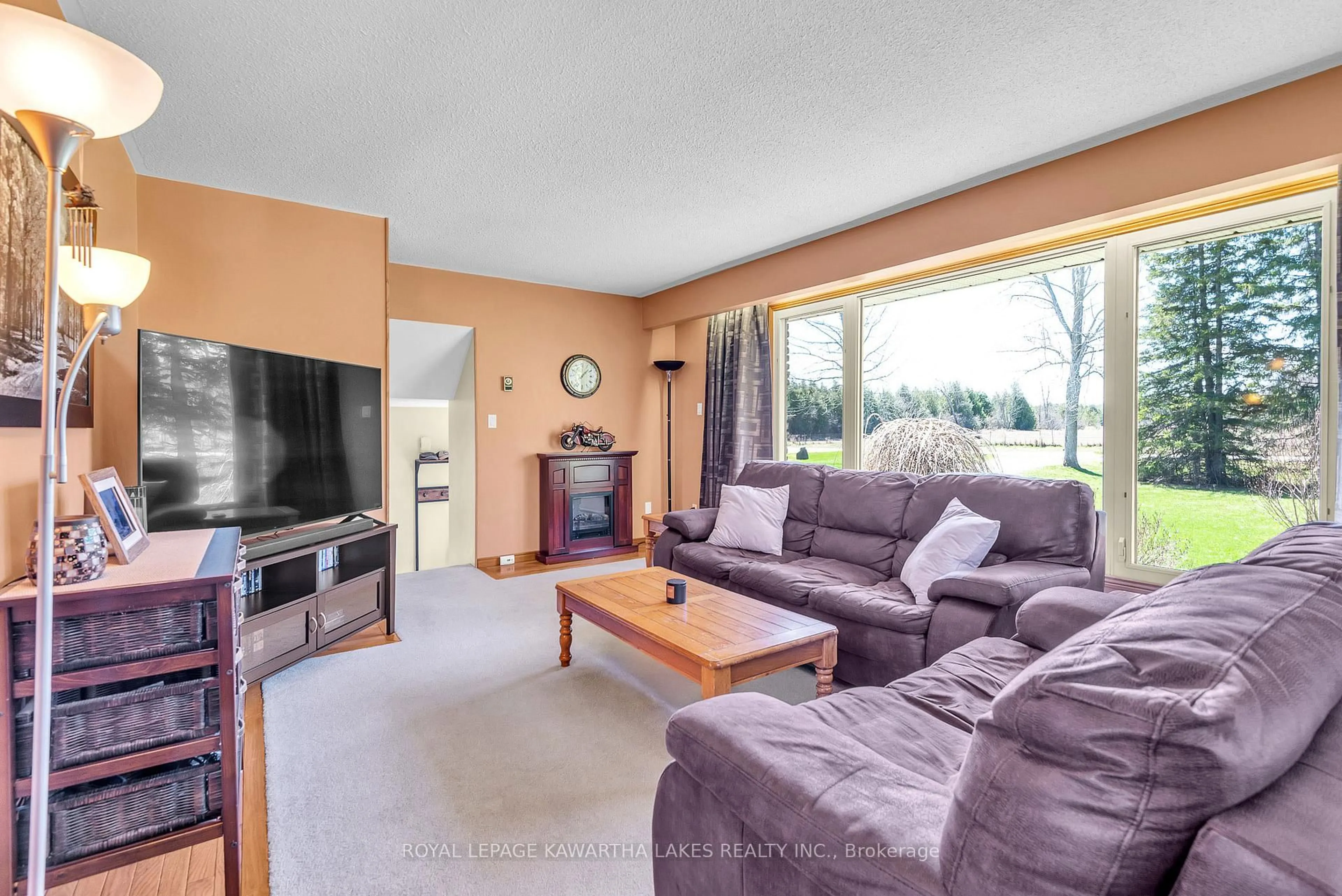 Living room with furniture, unknown for 328 Cedar Glen Rd, Kawartha Lakes Ontario K0M 1L0