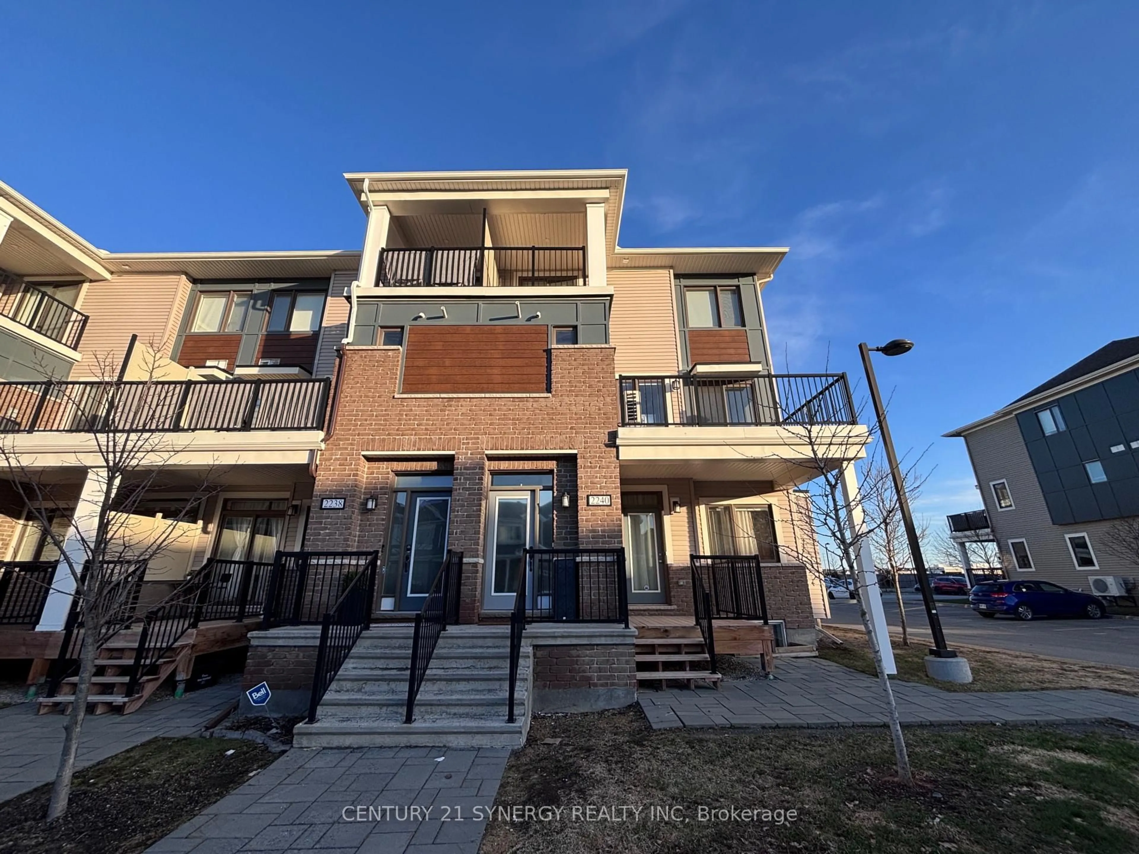 A pic from outside/outdoor area/front of a property/back of a property/a pic from drone, unknown for 2240 Watercolours Way, Ottawa Ontario K2J 6L3