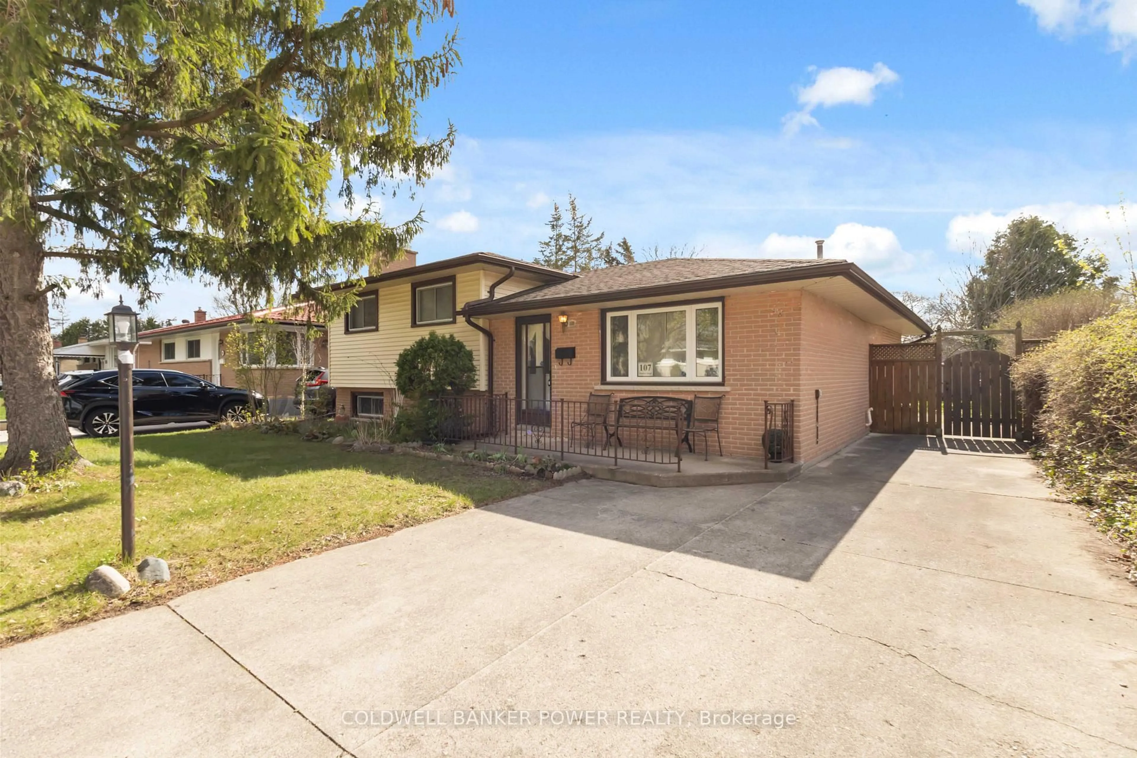 Home with brick exterior material, street for 107 Pawnee Rd, London East Ontario N5V 2S9
