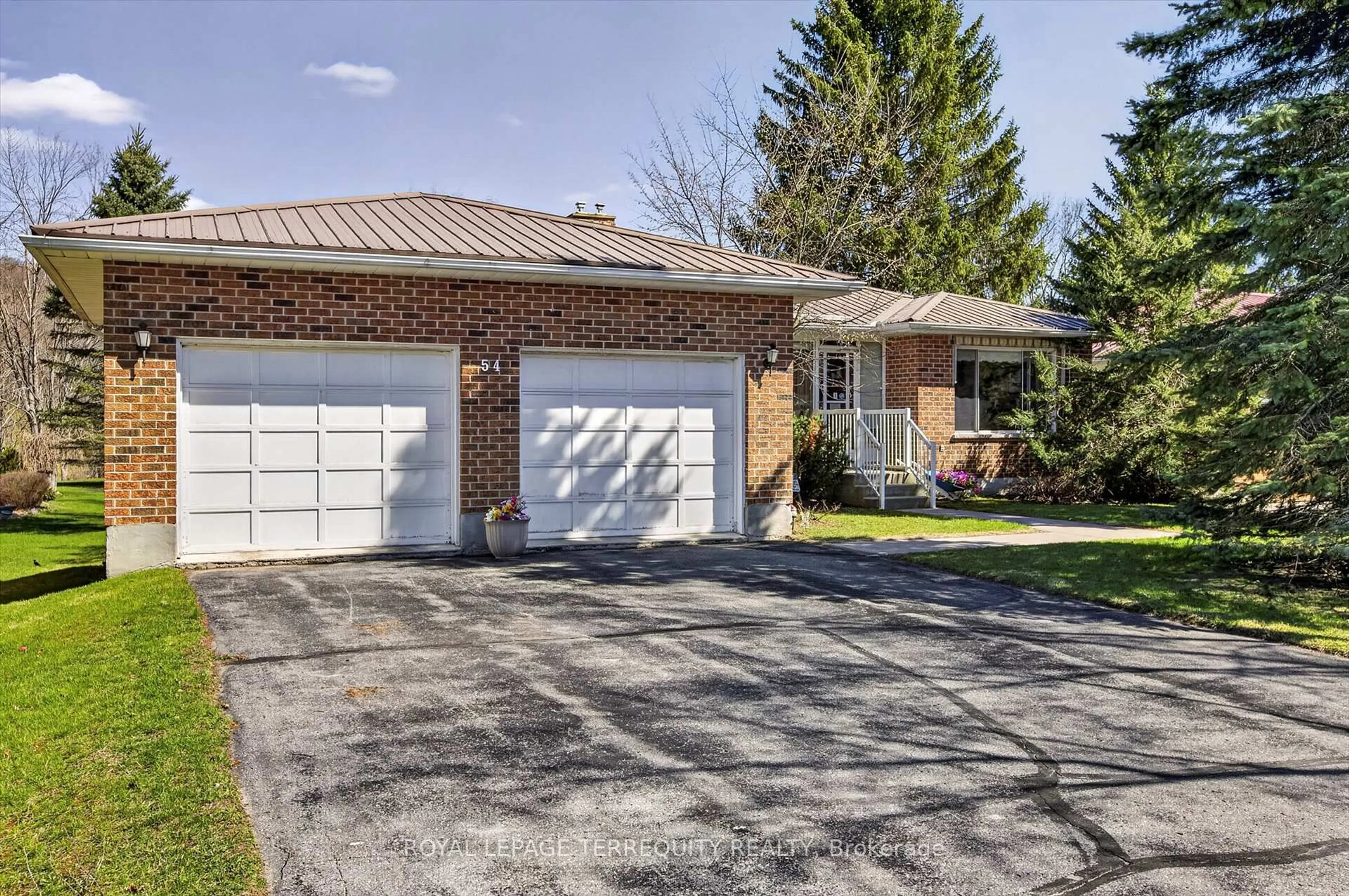Home with brick exterior material, street for 54 Trent Dr, Trent Hills Ontario K0L 1L0