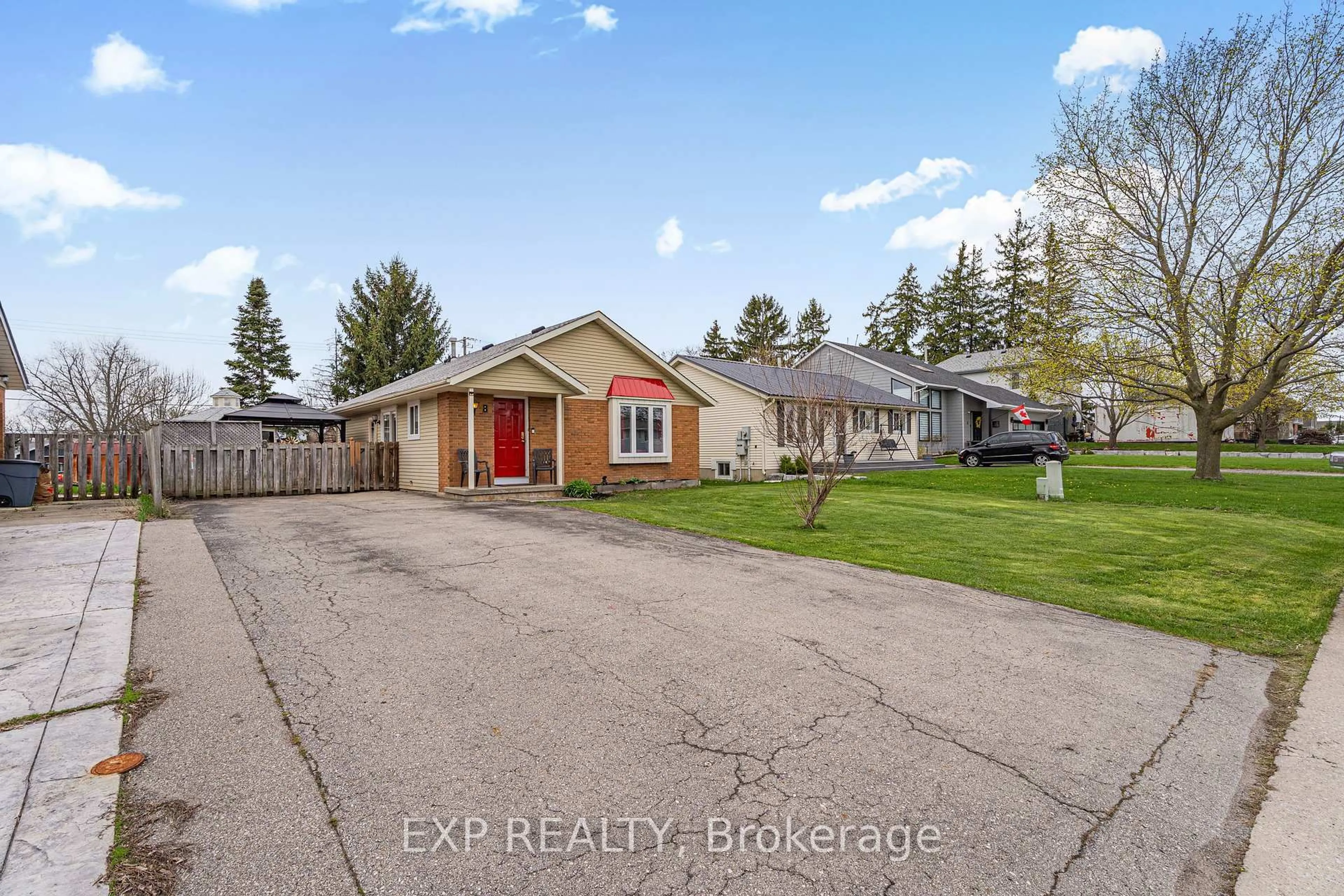 A pic from outside/outdoor area/front of a property/back of a property/a pic from drone, street for 8 Abbott Lane, Haldimand Ontario N0A 1E0