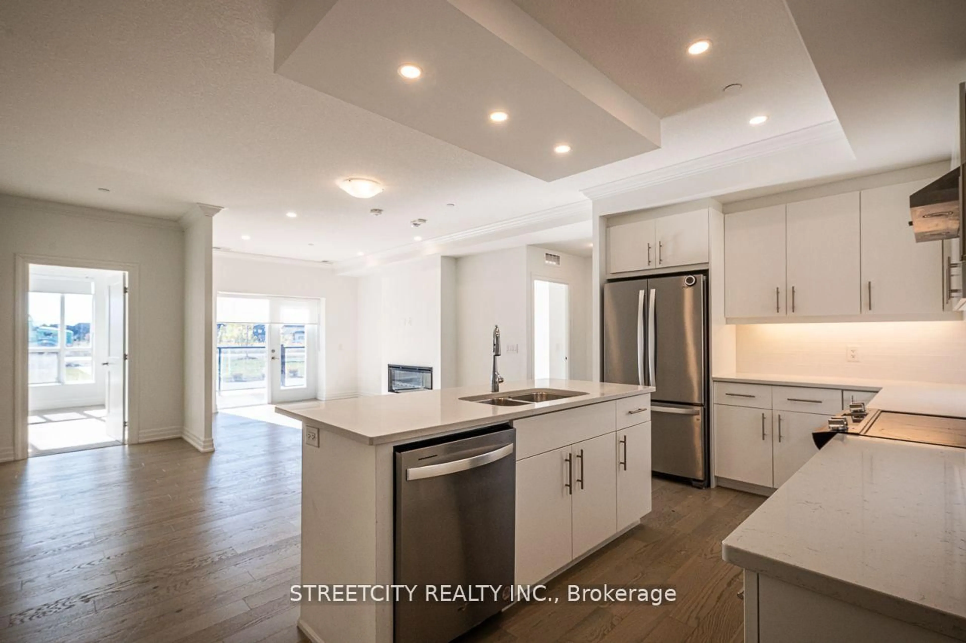 Open concept kitchen, unknown for 480 Callaway Rd #102, London North Ontario N6G 0Z3