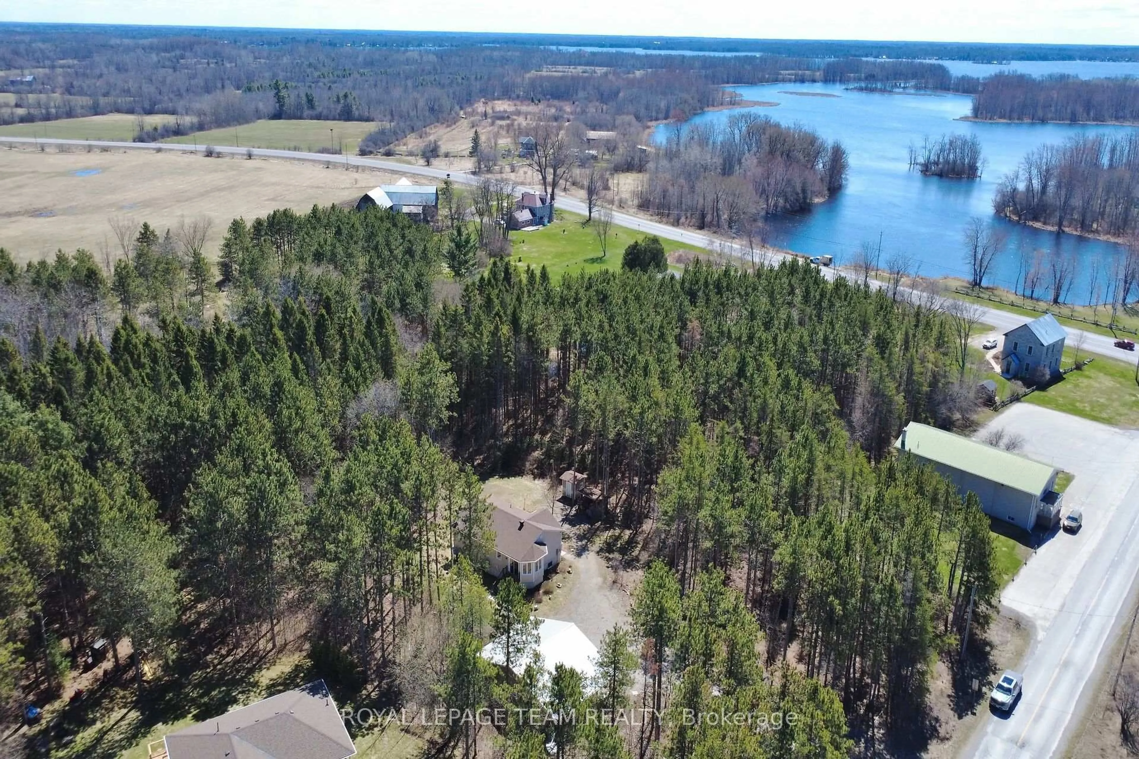 A pic from outside/outdoor area/front of a property/back of a property/a pic from drone, water/lake/river/ocean view for 130 Station Rd, Smiths Falls Ontario K7A 4S4