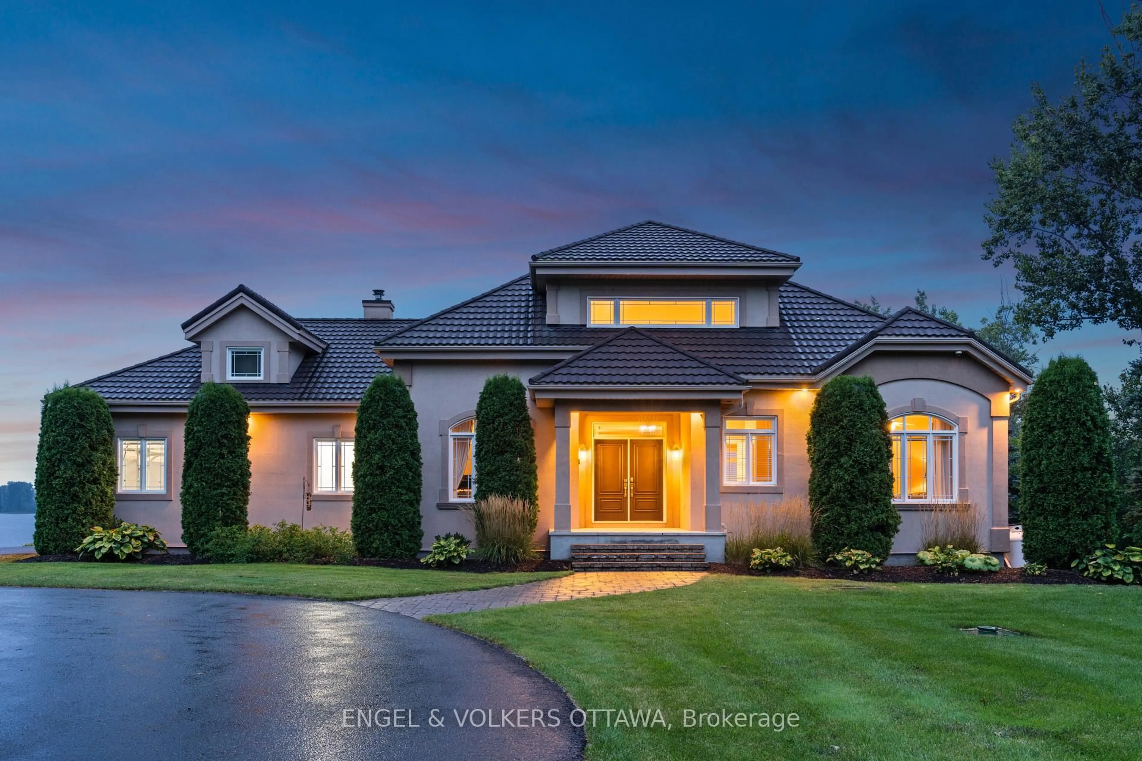 Home with brick exterior material, street for 1759 REGIONAL 174 Rd, Ottawa Ontario K4C 1H5