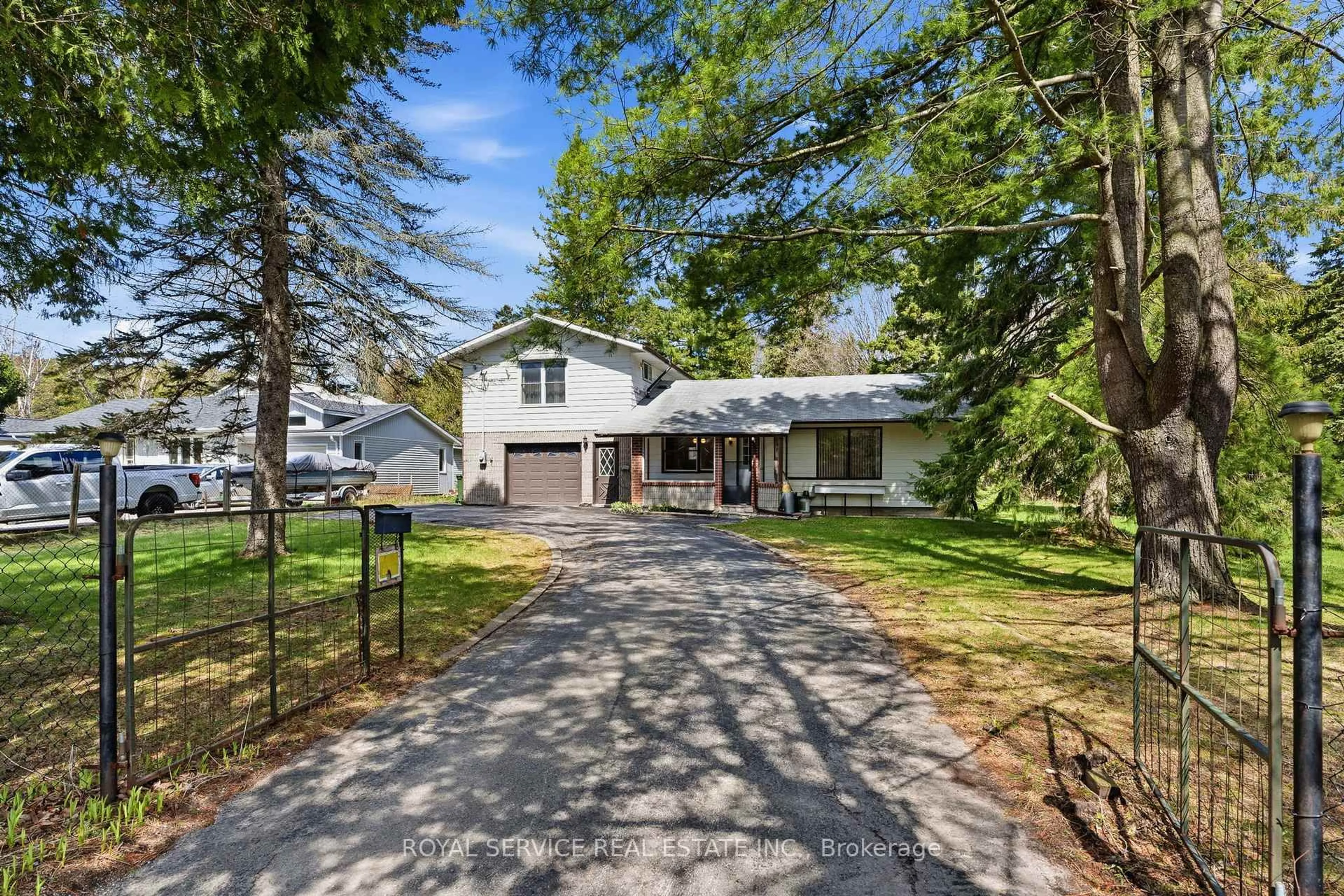 A pic from outside/outdoor area/front of a property/back of a property/a pic from drone, street for 10544 County 2 Rd, Alnwick/Haldimand Ontario K0K 2G0