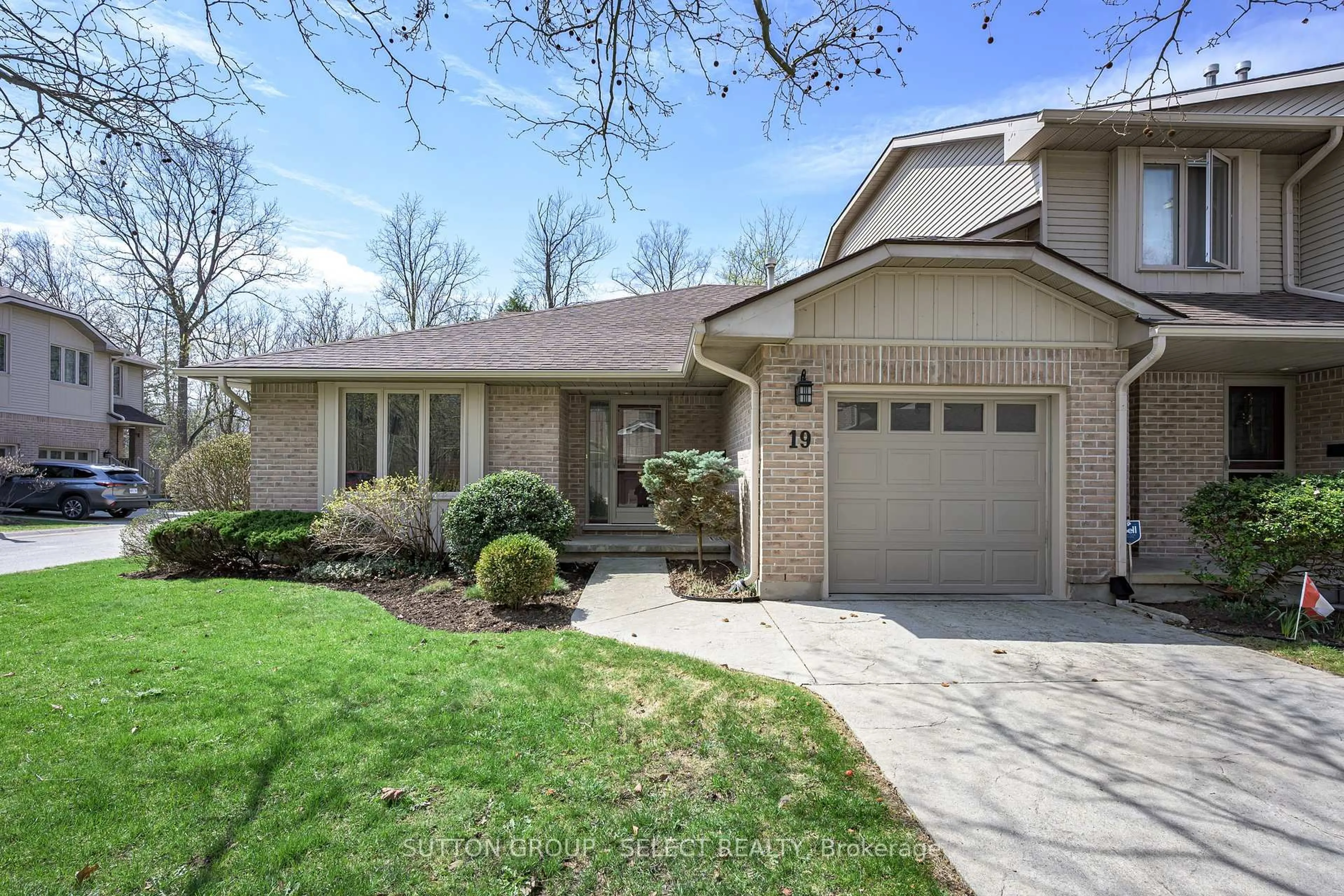 Home with brick exterior material, street for 70 Glenroy Rd #19, London South Ontario N5Z 4W9