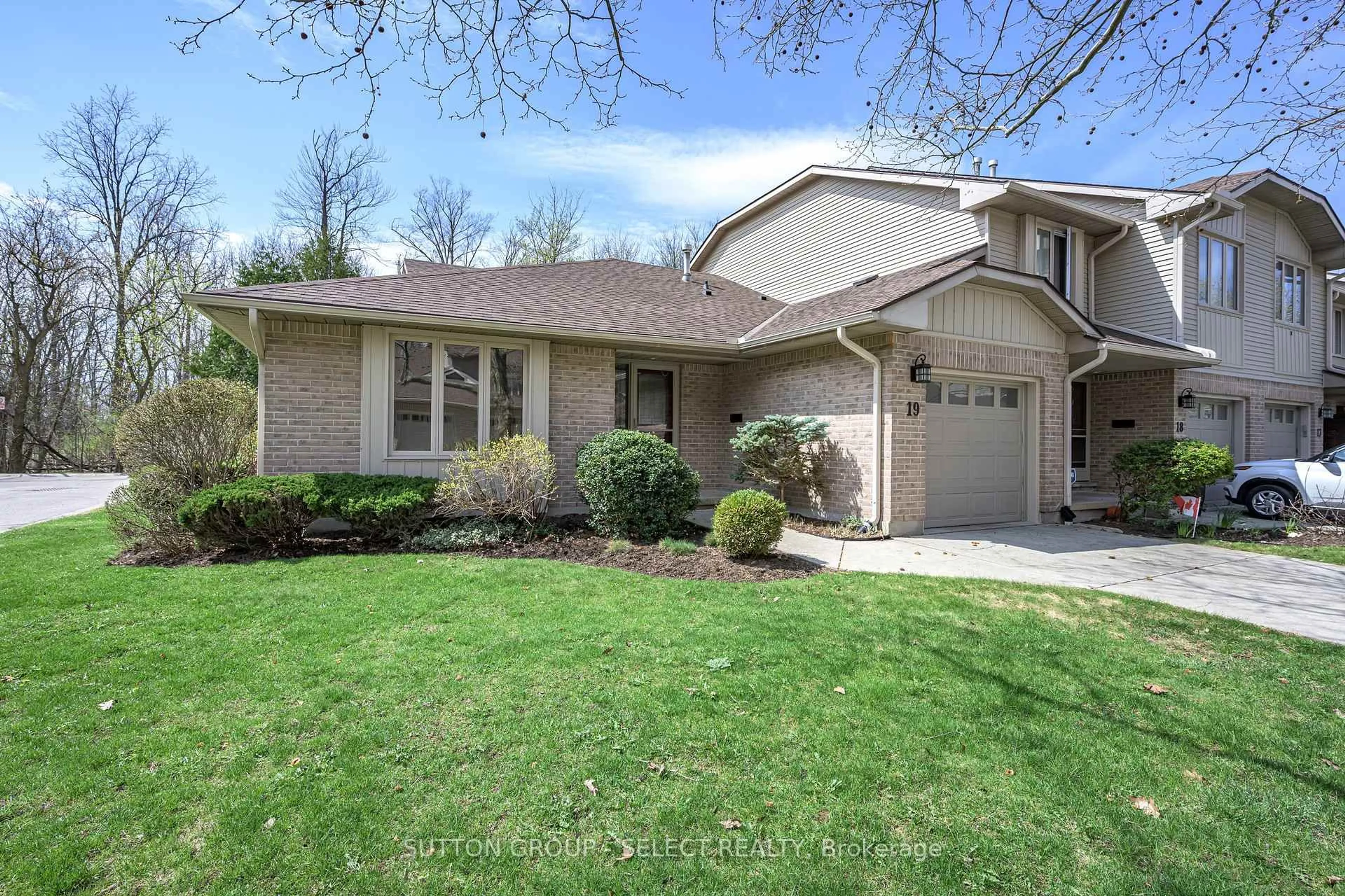 Unknown for 70 Glenroy Rd #19, London South Ontario N5Z 4W9