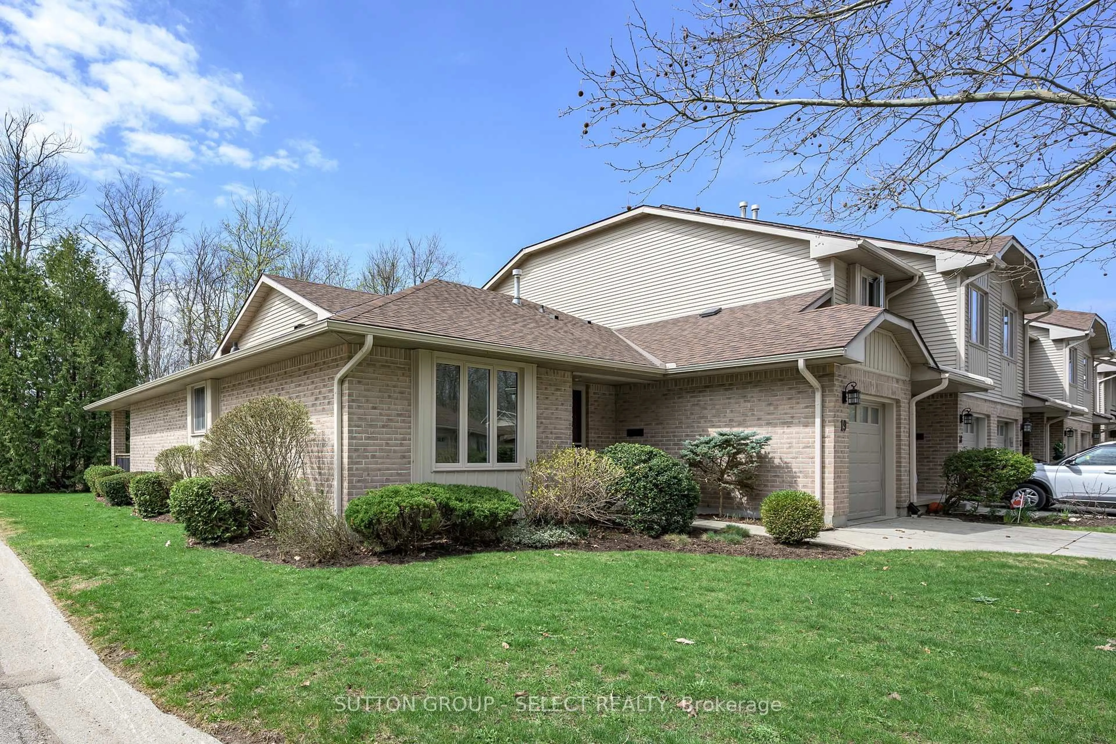 Home with brick exterior material, street for 70 Glenroy Rd #19, London South Ontario N5Z 4W9