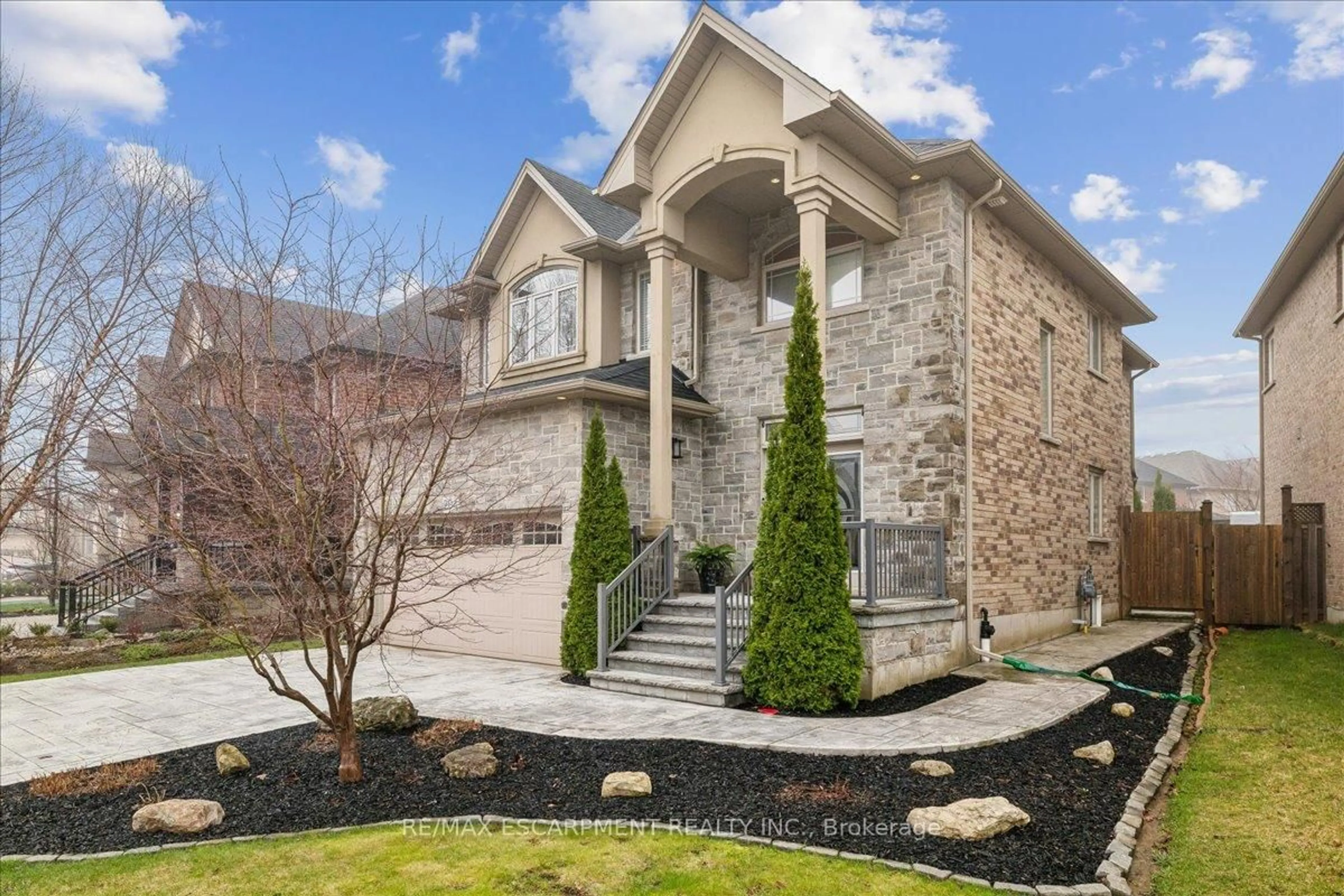 Home with brick exterior material, street for 204 Vinton Rd, Hamilton Ontario L9K 0G8