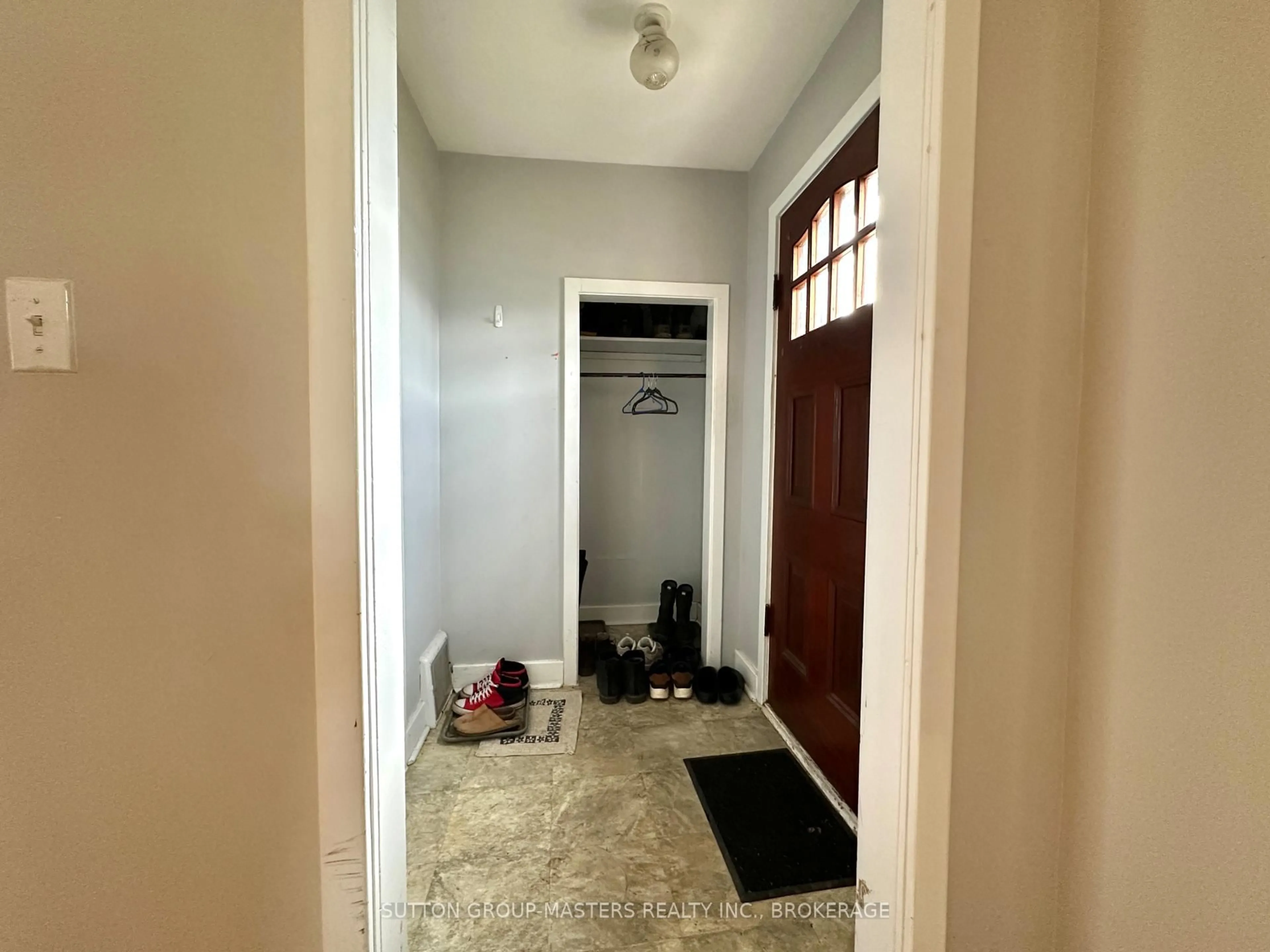 Unknown for 1668 Victoria St, Kingston Ontario K7M 5K3