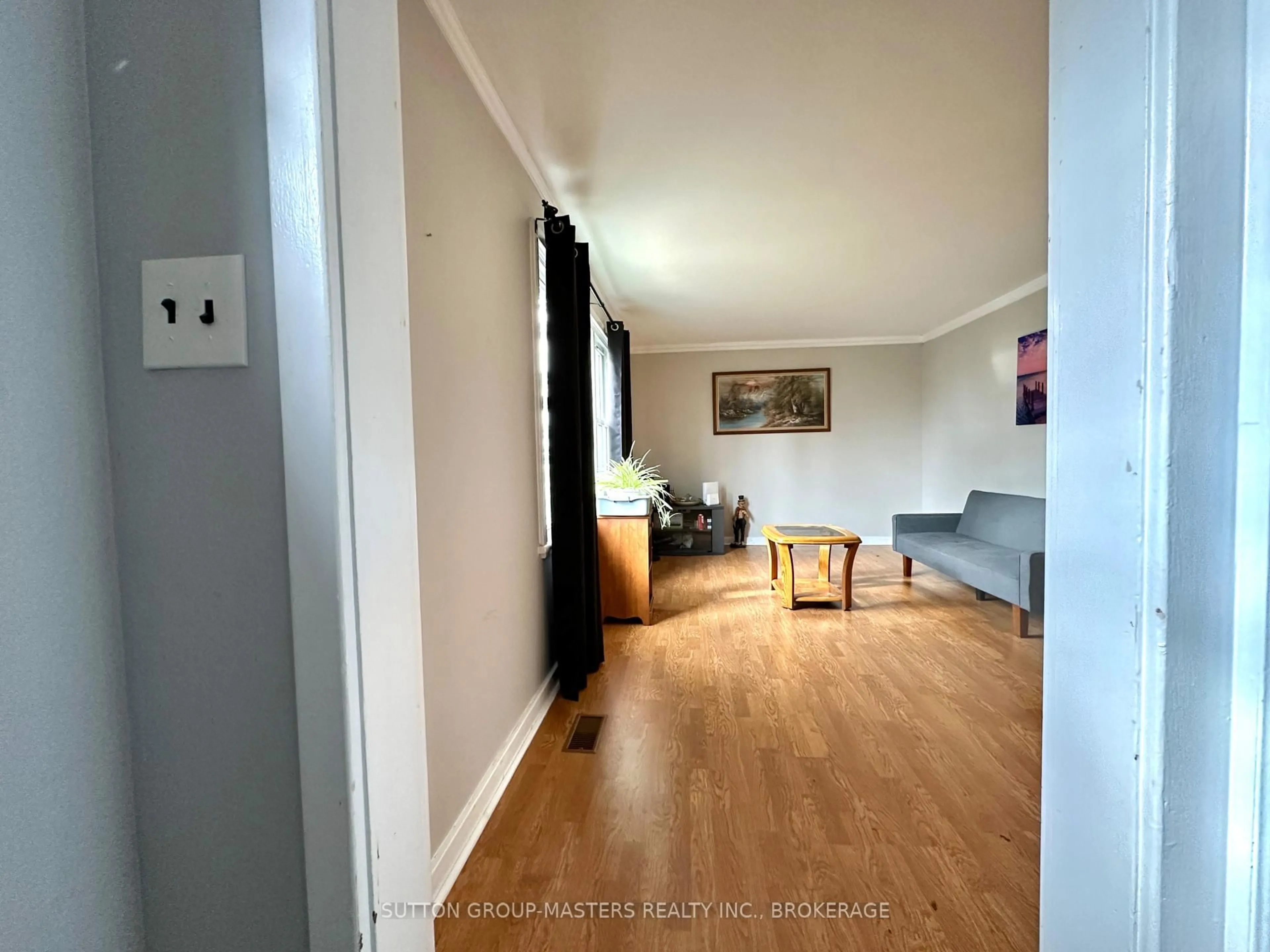 A pic of a room for 1668 Victoria St, Kingston Ontario K7M 5K3