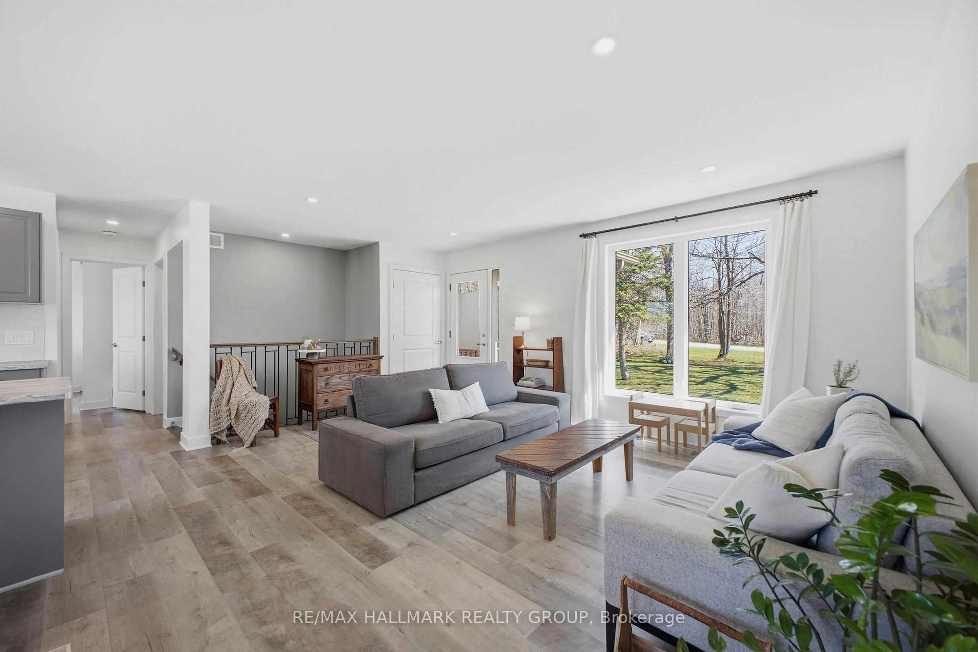 Living room with furniture, unknown for 583 Gillies Corners Side Rd, Smiths Falls Ontario K7A 4S7