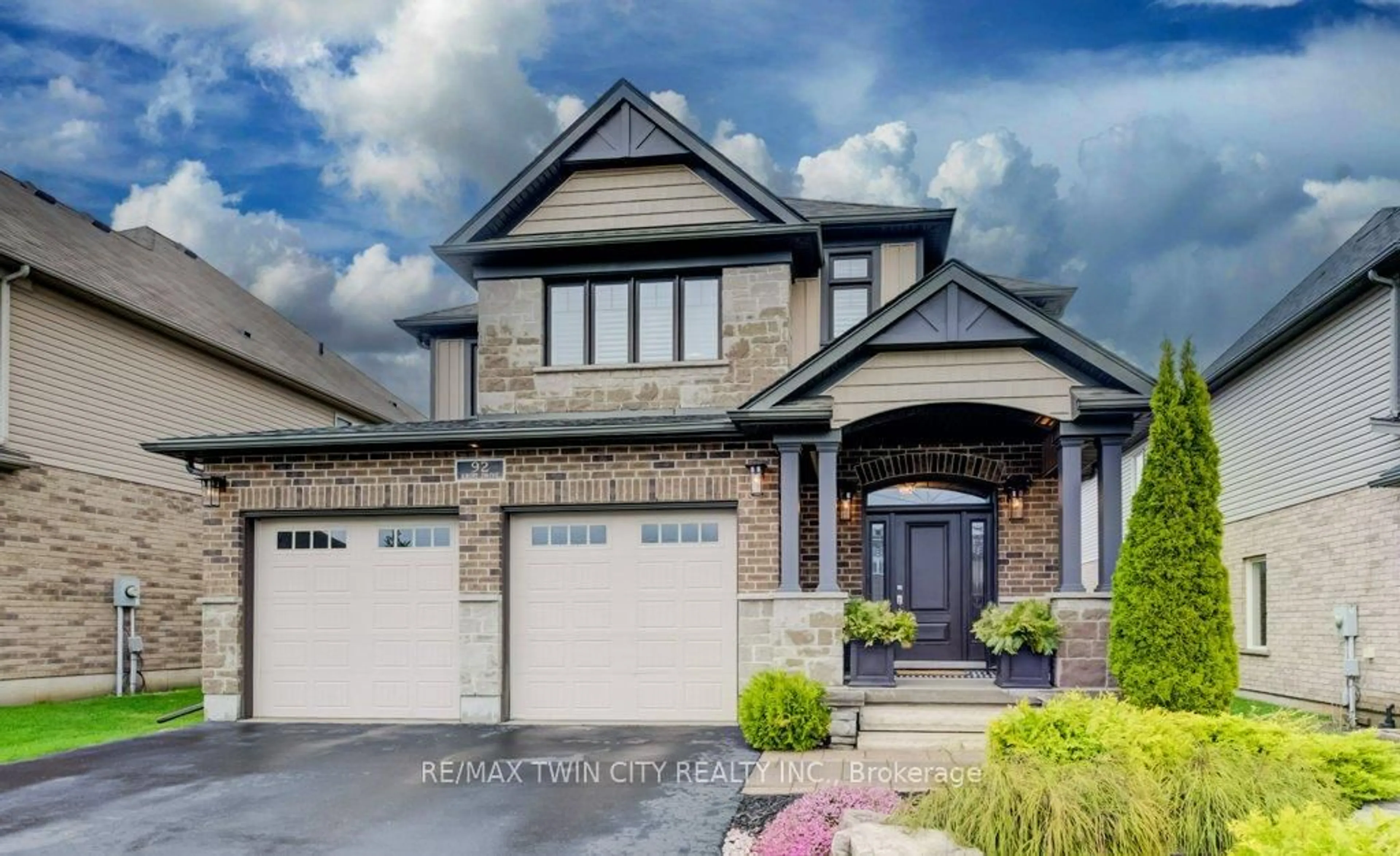 Home with vinyl exterior material, street for 92 Kropf Dr, Wilmot Ontario N3A 4S3