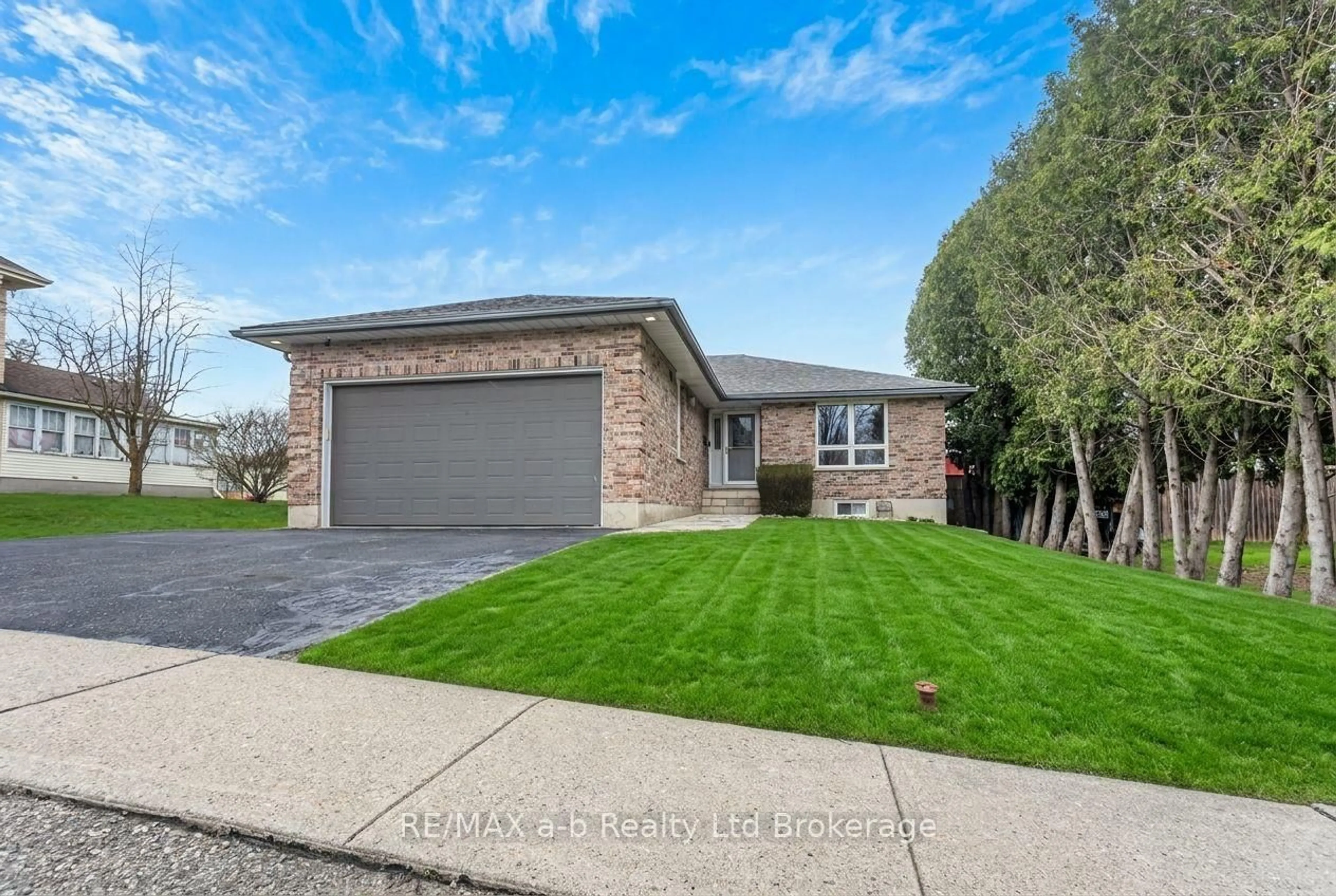 Home with brick exterior material, street for 2 Palmer St, Norwich Ontario N0J 1P0