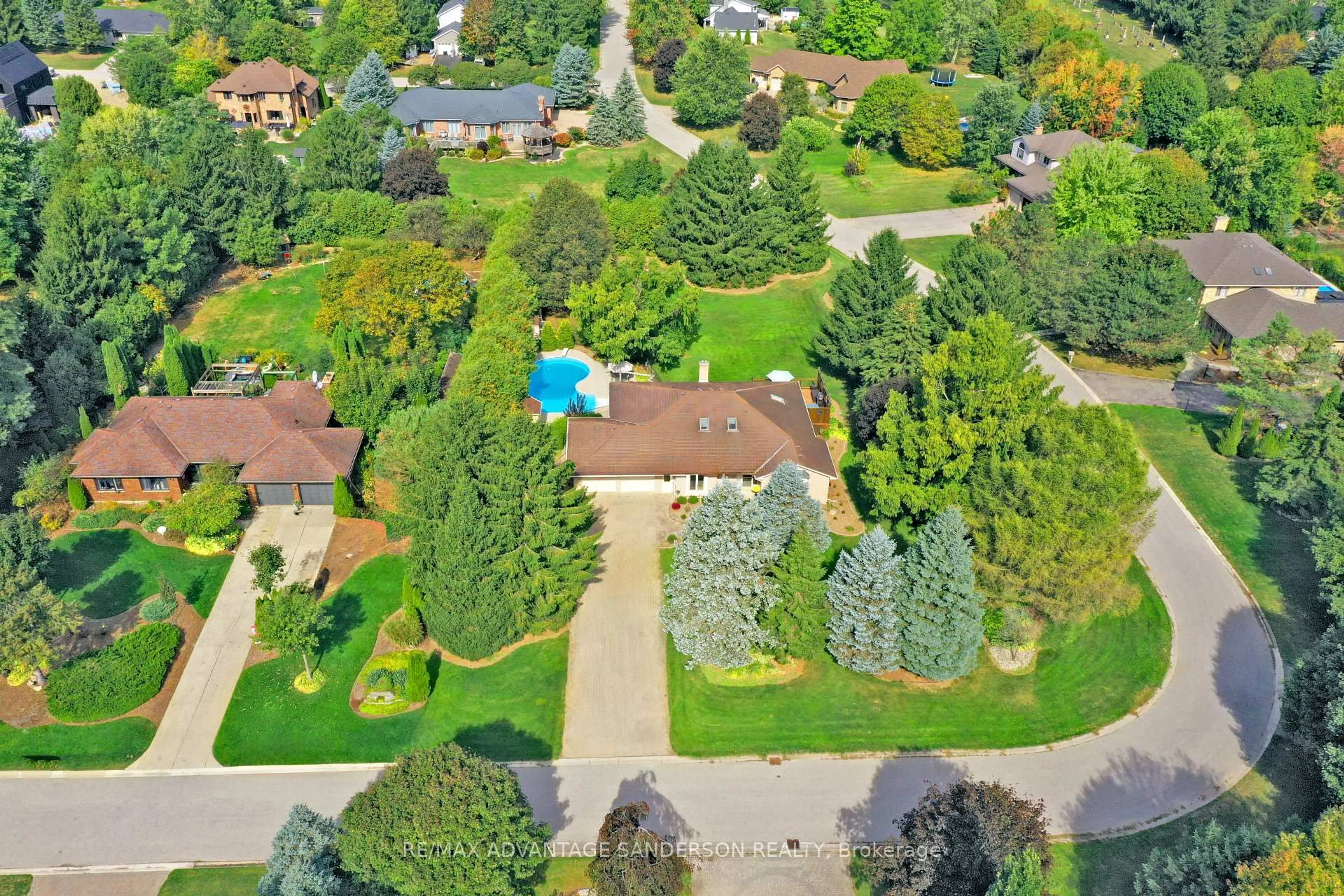 A pic from outside/outdoor area/front of a property/back of a property/a pic from drone, unknown for 109 Salisbury Dr, Middlesex Centre Ontario N0M 1P0