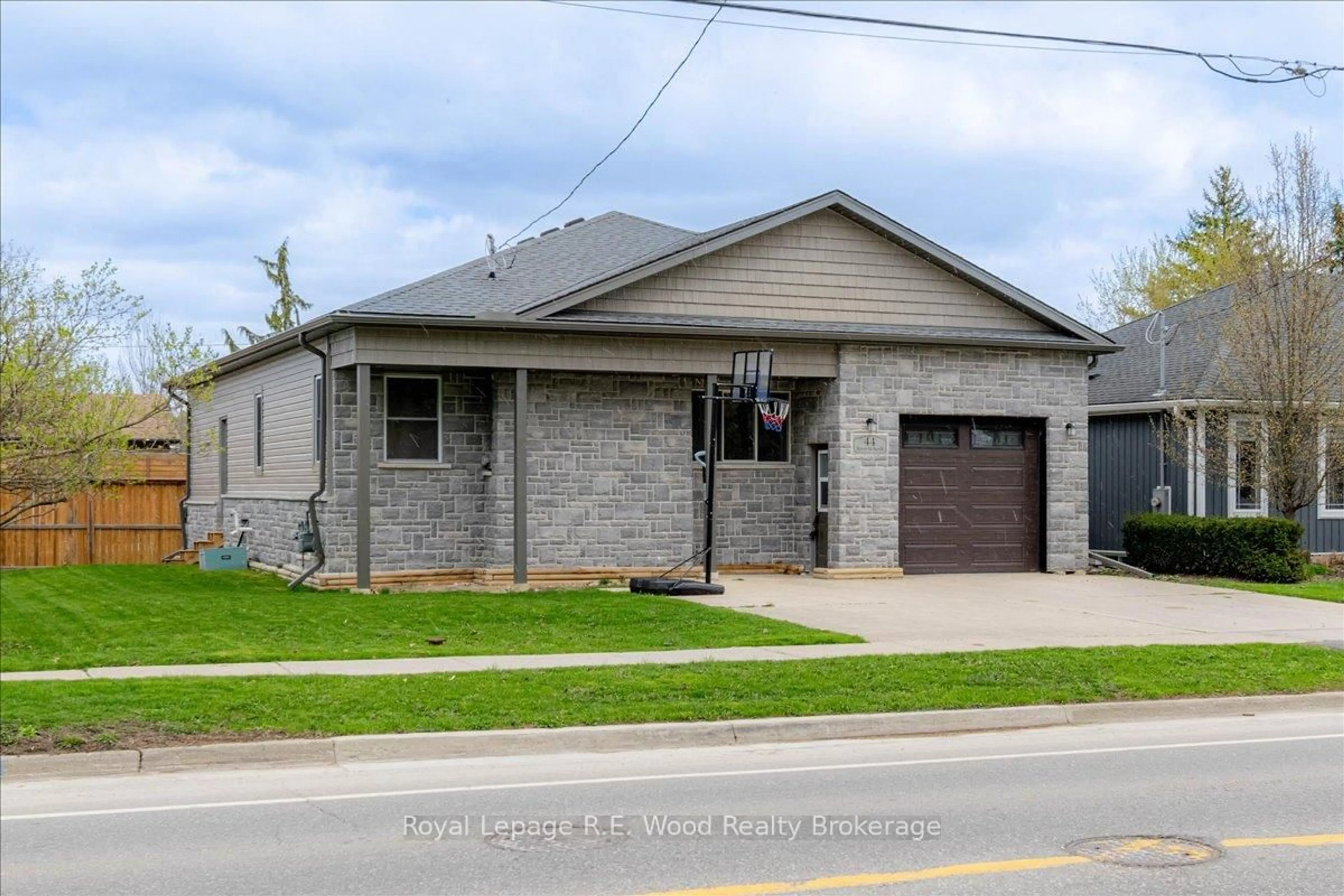 Home with brick exterior material, street for 44 Stover St, Norwich Ontario N0J 1P0