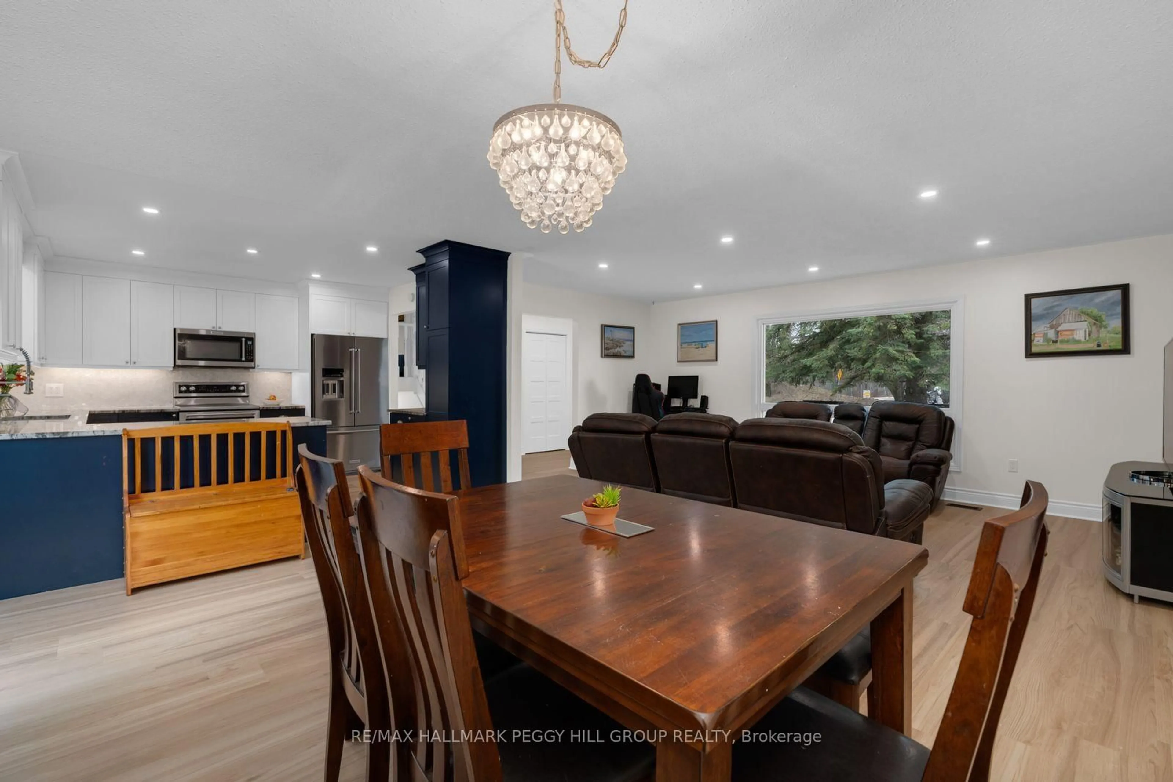 Open concept kitchen, wood/laminate floor for 370 Main St, Southgate Ontario N0C 1B0