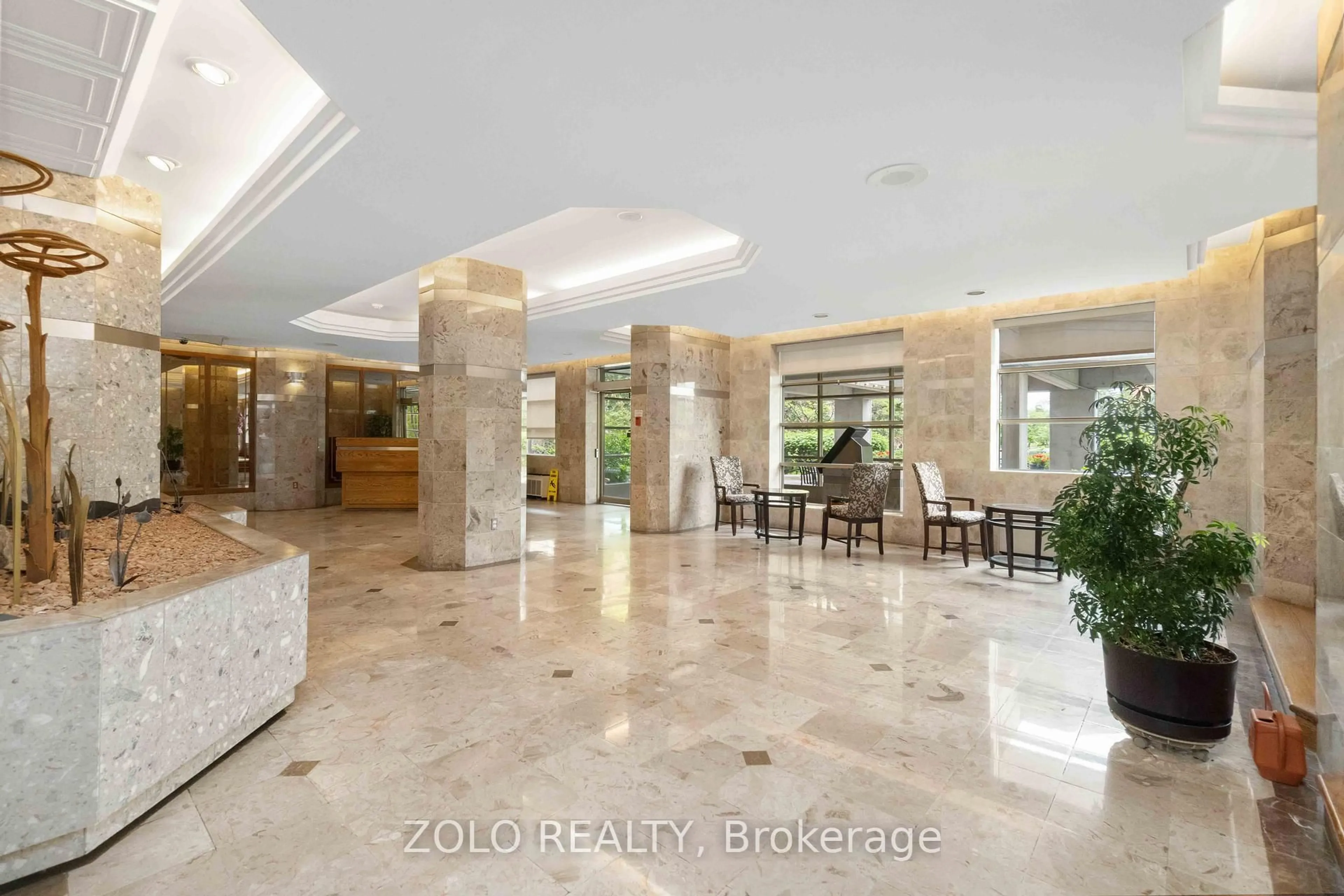 Lobby for 2759 Carousel Cres #501, Ottawa Ontario K1T 2N5