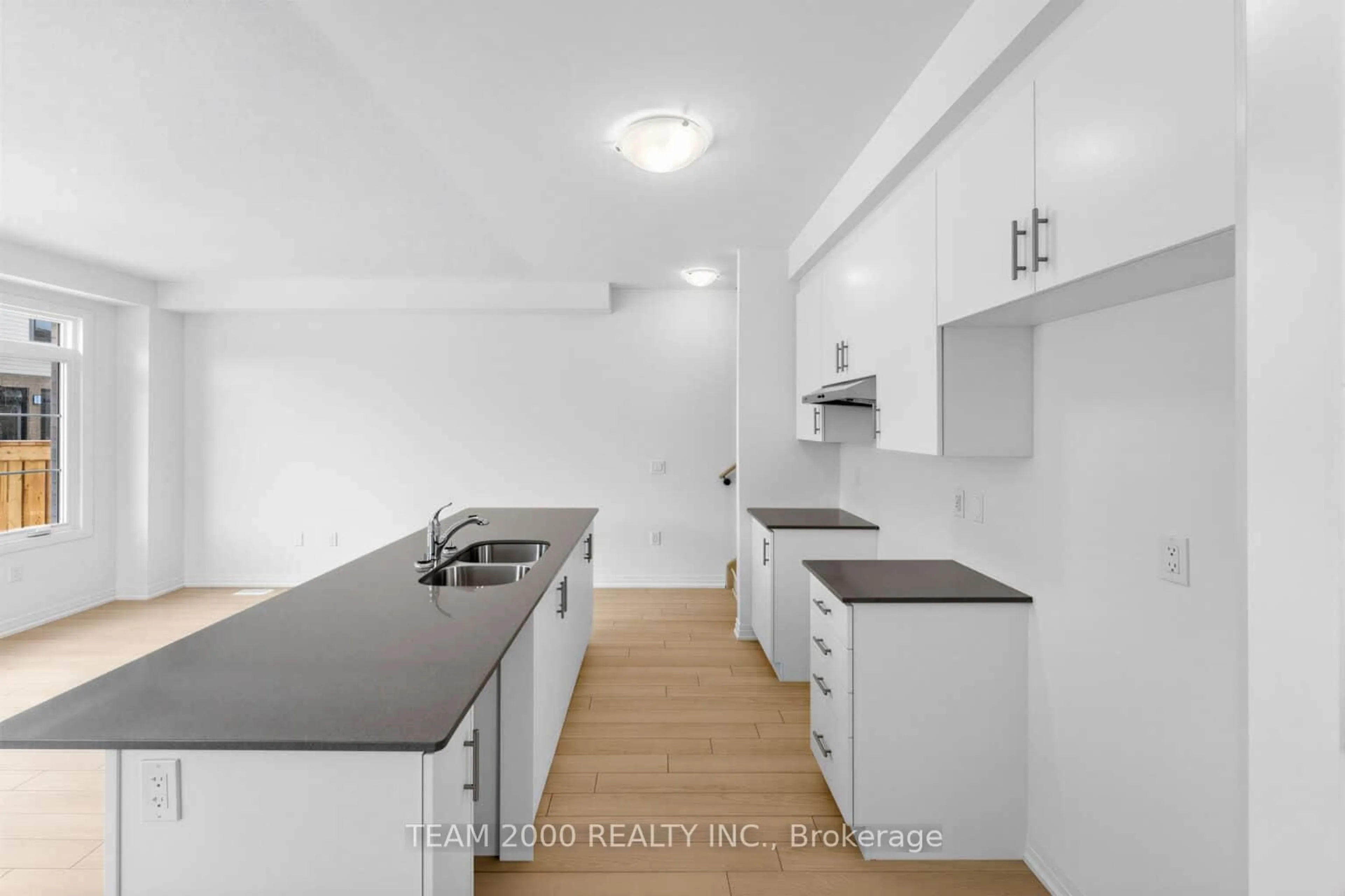 Standard kitchen, unknown for 474 Provident Way #33, Hamilton Ontario L0R 1W0